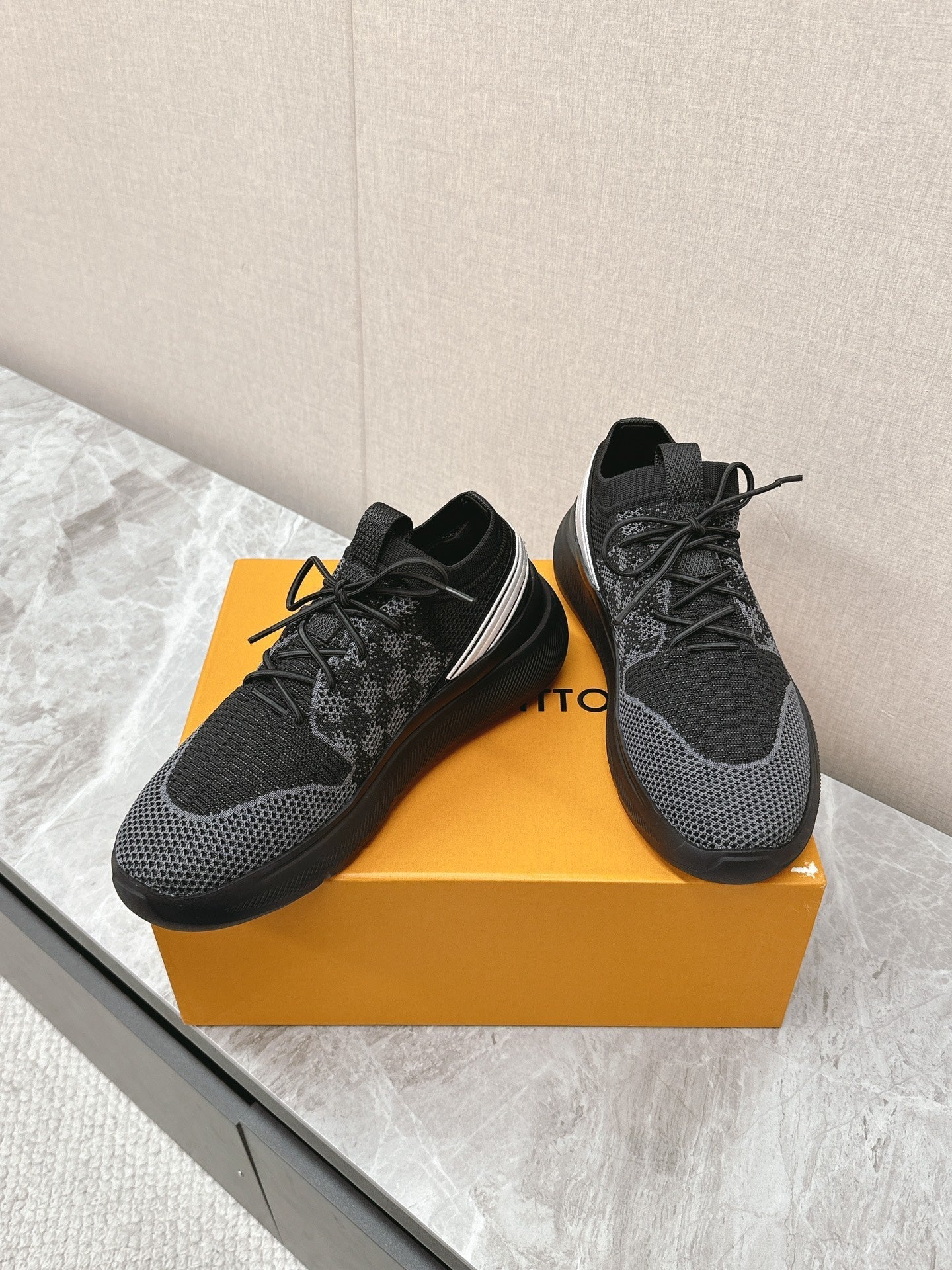 SNEAKERS IN BLACK DAMIER ELASTIC FABRIC、mysite、Cacoeks