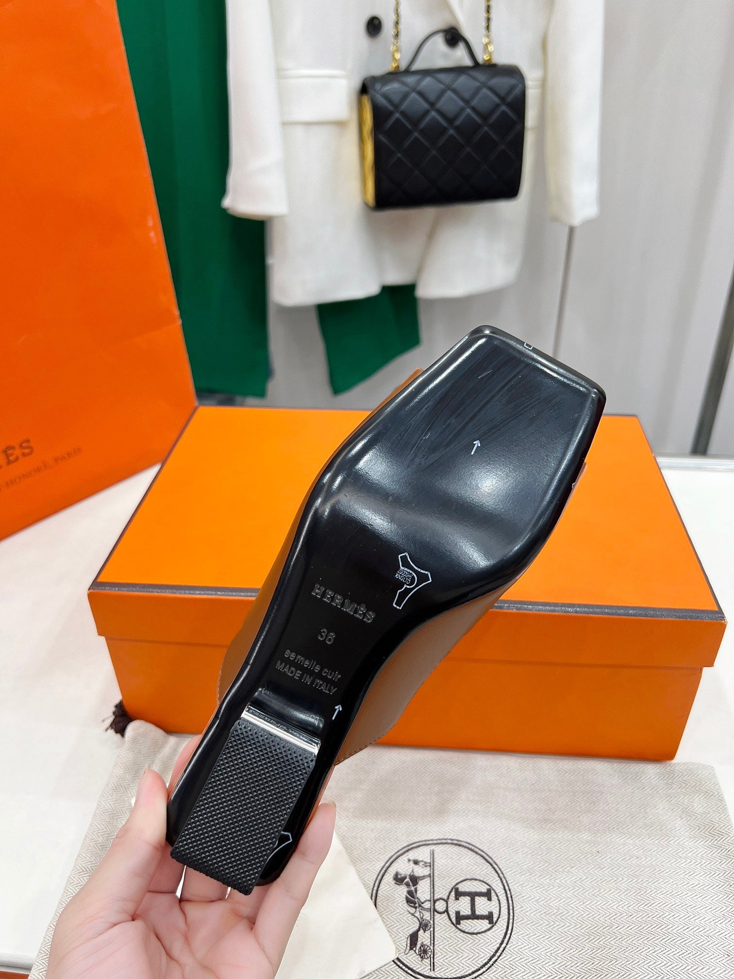 IDOLE SANDAL IN BRONZE BROWN CALFSKIN、mysite、Cacoeks