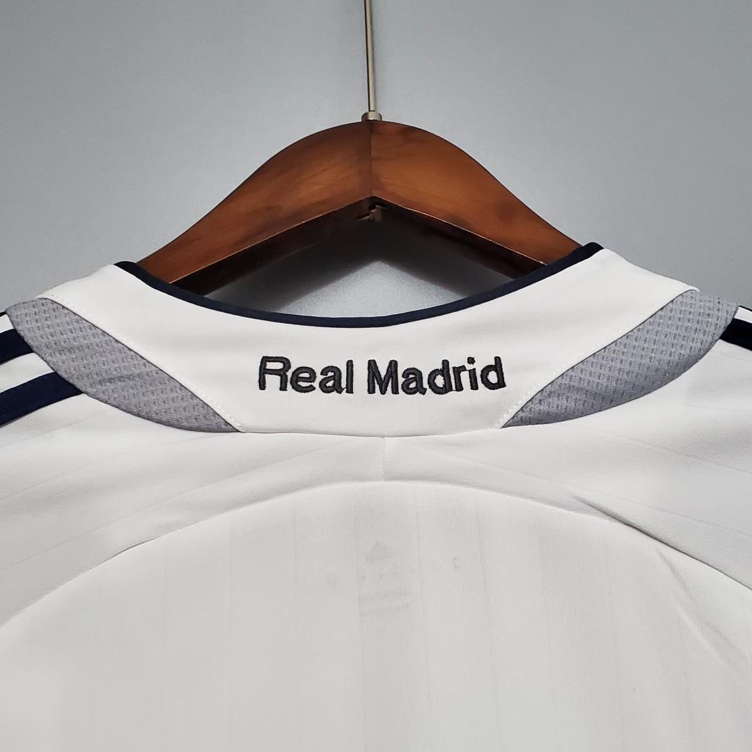 ManixJersey.com | Real Madrid Retro 06-07 Home Long Sleeve Jersey -Customize Name, Number and Patch | Worldwide Shipping