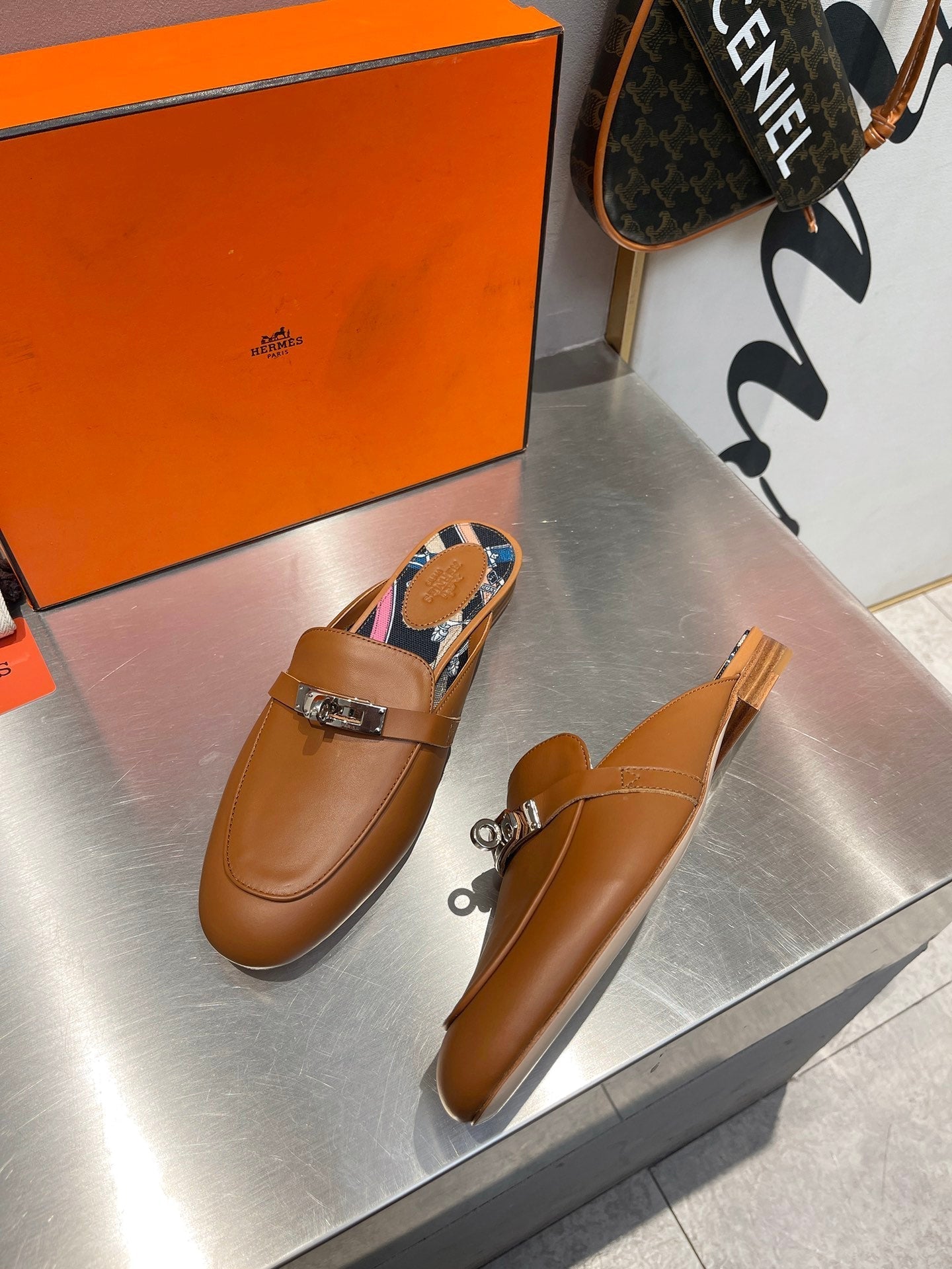 0Z MULE CARAMEL CALFSKIN WITH BLACK PATTERN、mysite、Cacoeks