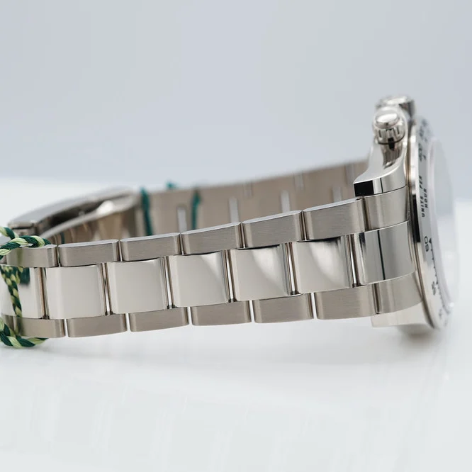 兼职  林炎: luxecystore