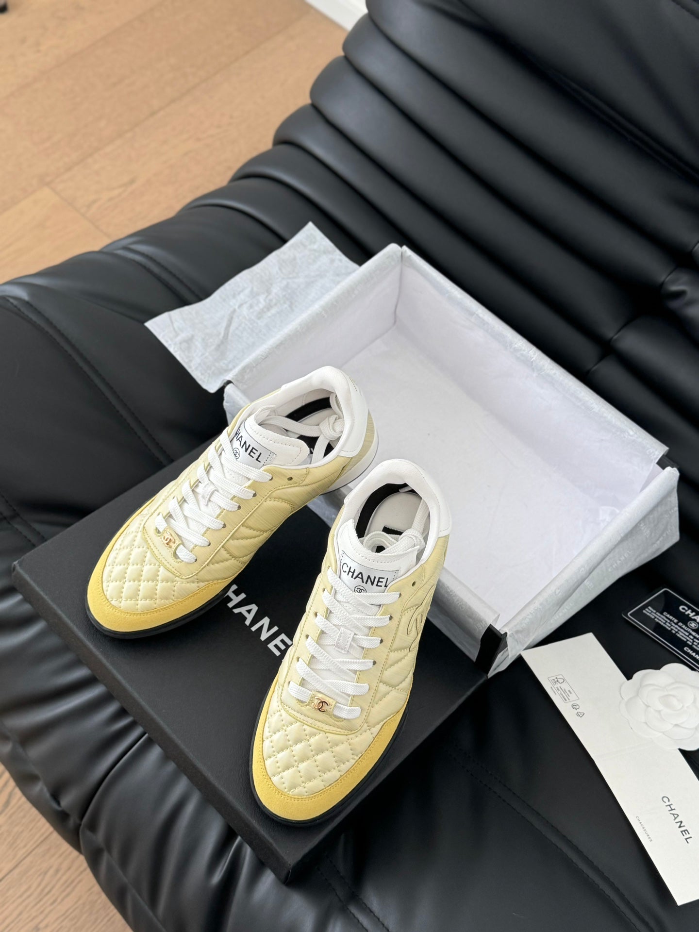 CC SNEAKER IN LIGHT YELLOW MIX WHITE EMBROIDERED LAMBSKIN、mysite、Cacoeks