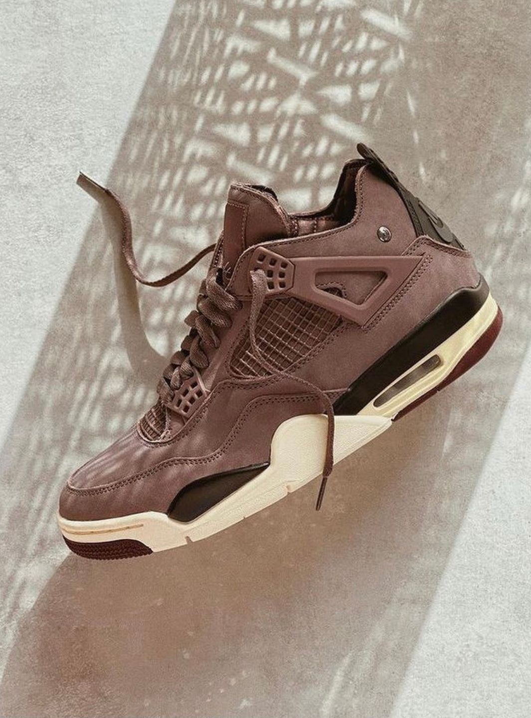 Air Jordan 4 Retro A Ma Maniére Violet Ore、JORDAN、Cacoeks