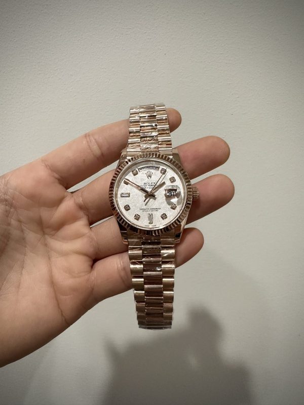 Đồng Hồ Rolex Replica 11 Day-Date 128235 Bọc Vàng Thật Mặt Thiên Thạch 36mm (2)