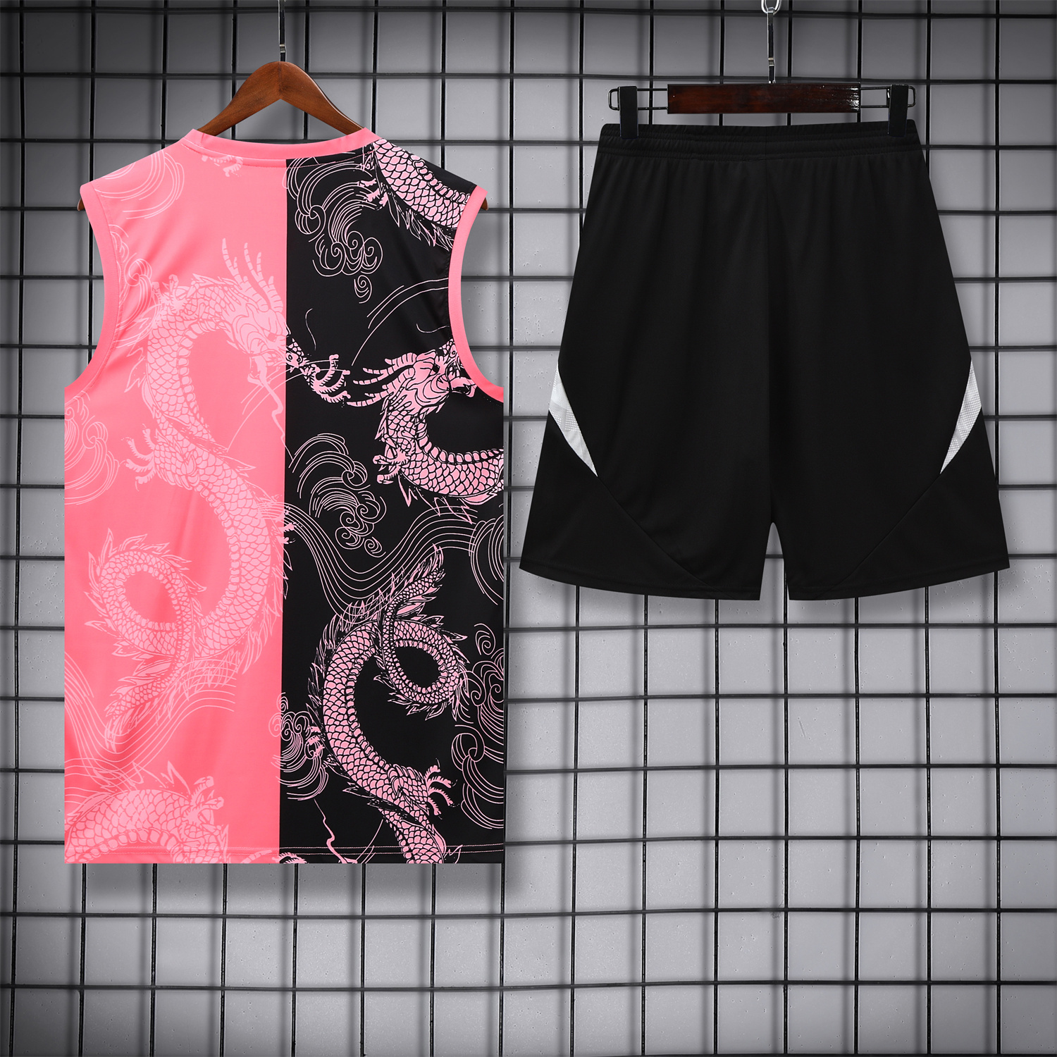 UltraTrikot-Real Madrid 25-26 Vest Training Set - Pink-Black Dragon Vest & Black-White Shorts