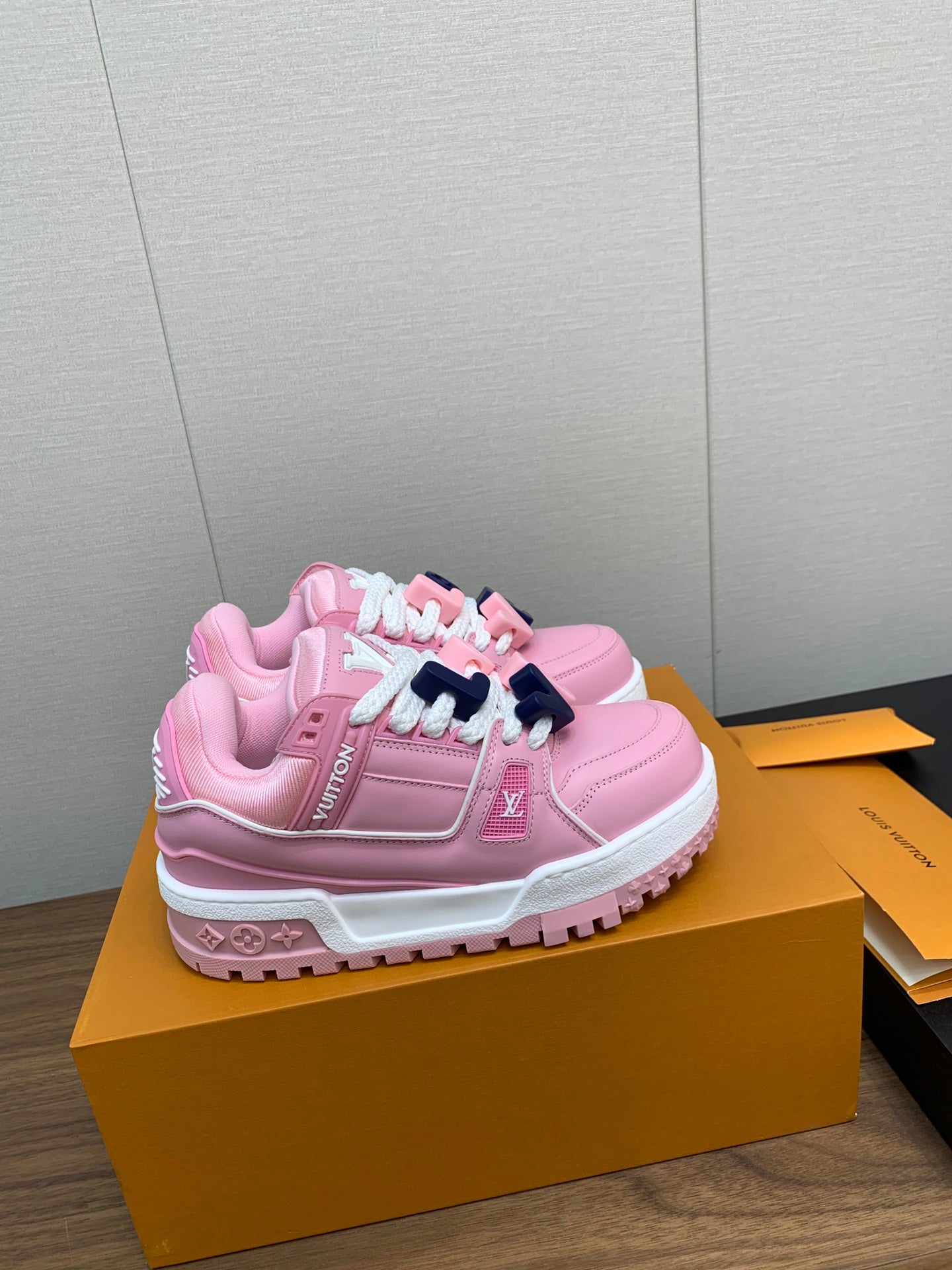 LV TRAINER IN LIGHT PINK CALFSKIN、mysite、Cacoeks