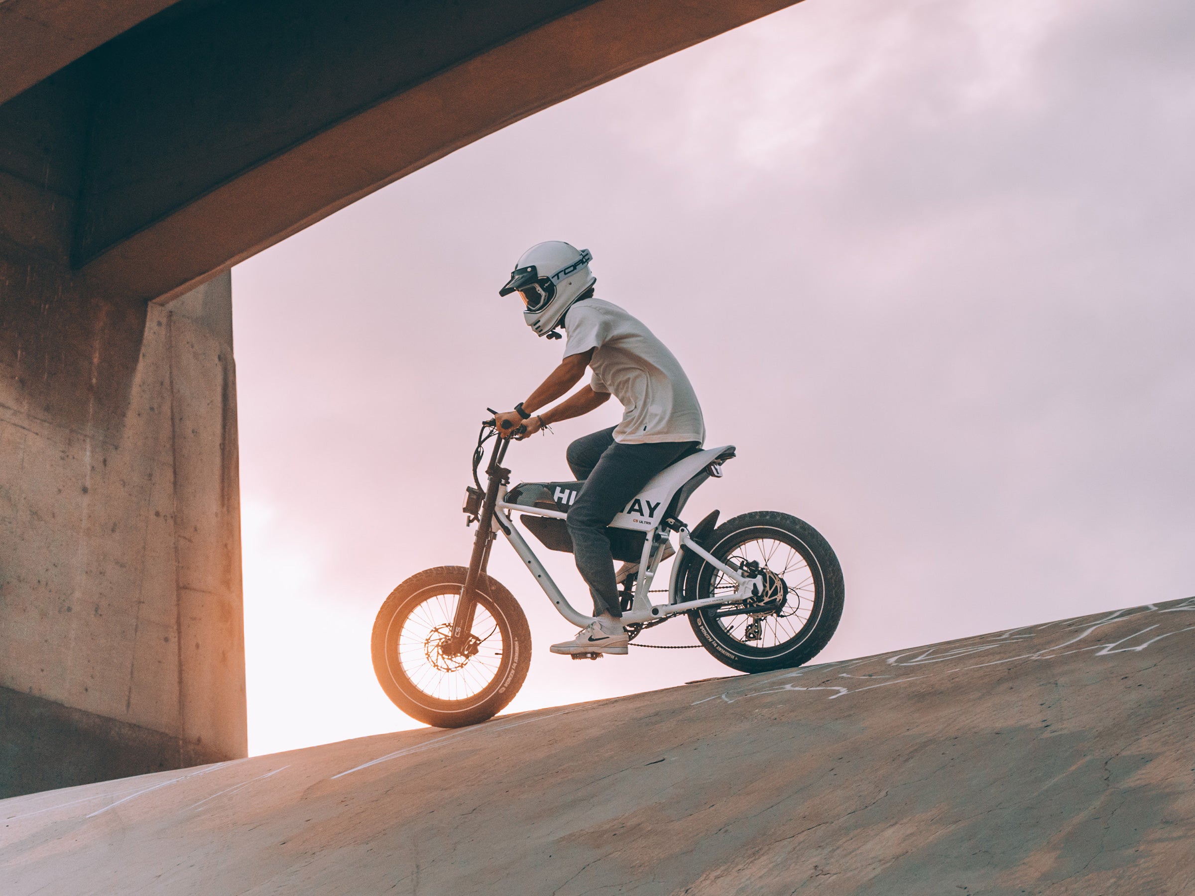 C5 / Electric Motorbike、mySite、bearsvspackers