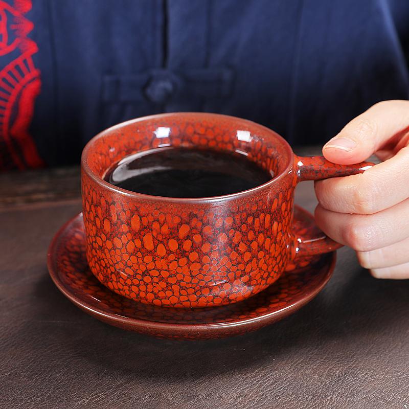 GEEK BAR-https://www.hot-toy.com/