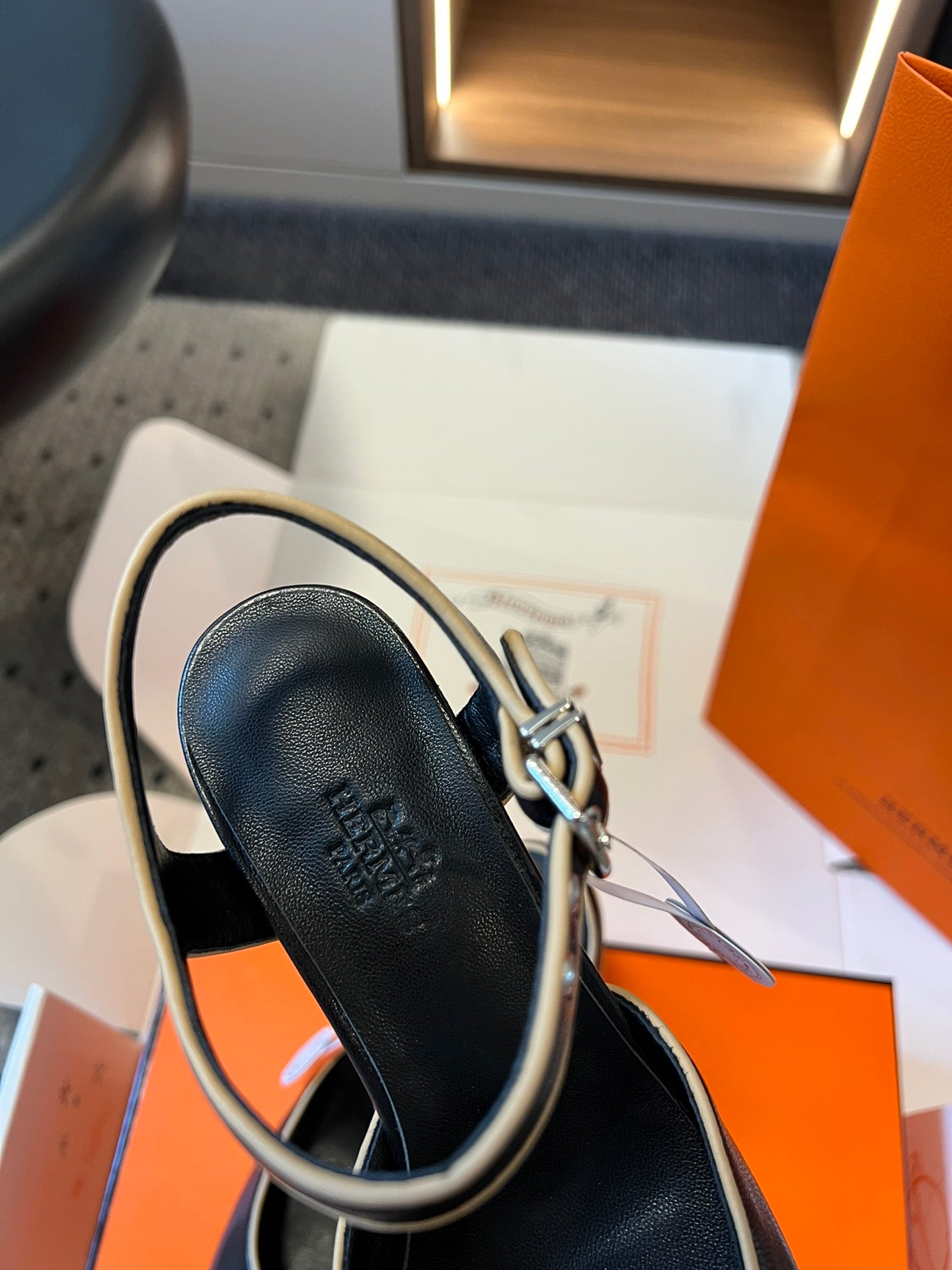 KLEO HIGH SLINGBACK IN BLACK CALFSKIN、mysite、Cacoeks