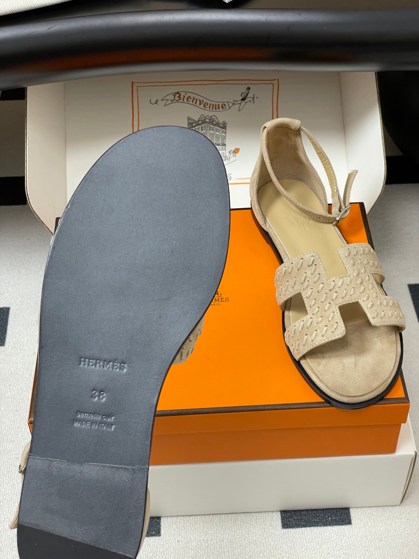 HM 25S SANTORINI SANDAL IN BEIGE SUEDE AND LAMBSKIN、mysite、Cacoeks