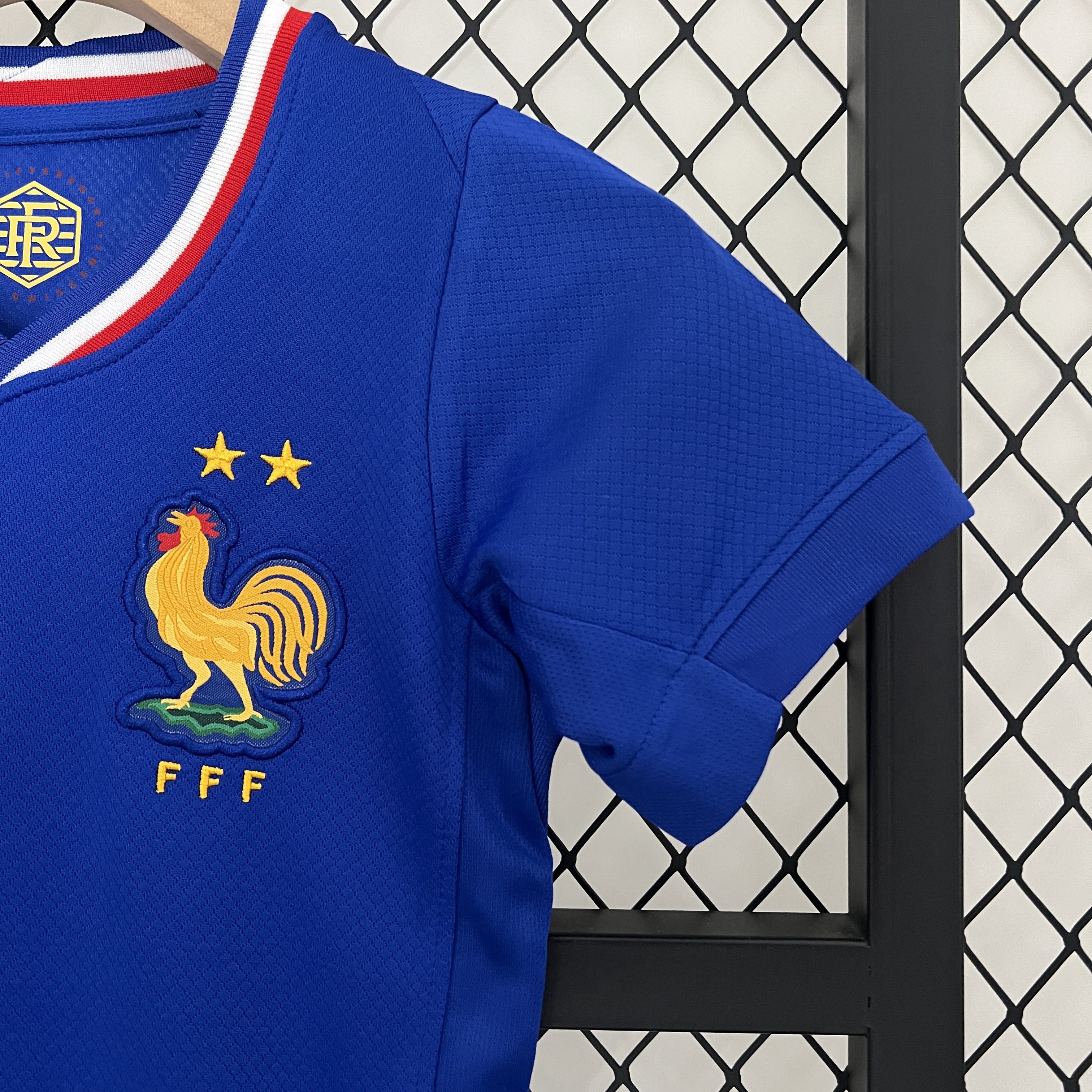 ManixJersey.com | France 2024 Home Stadium Kids Kit -Customize Name, Number and Patch | Worldwide Shipping