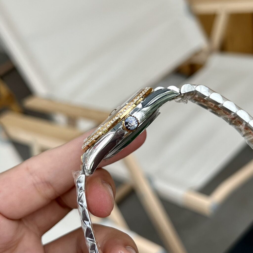 Đồng Hồ Rolex DateJust 126283RBR Mặt Lá Cọ Màu Vàng Fake 11 36-41mm (1)