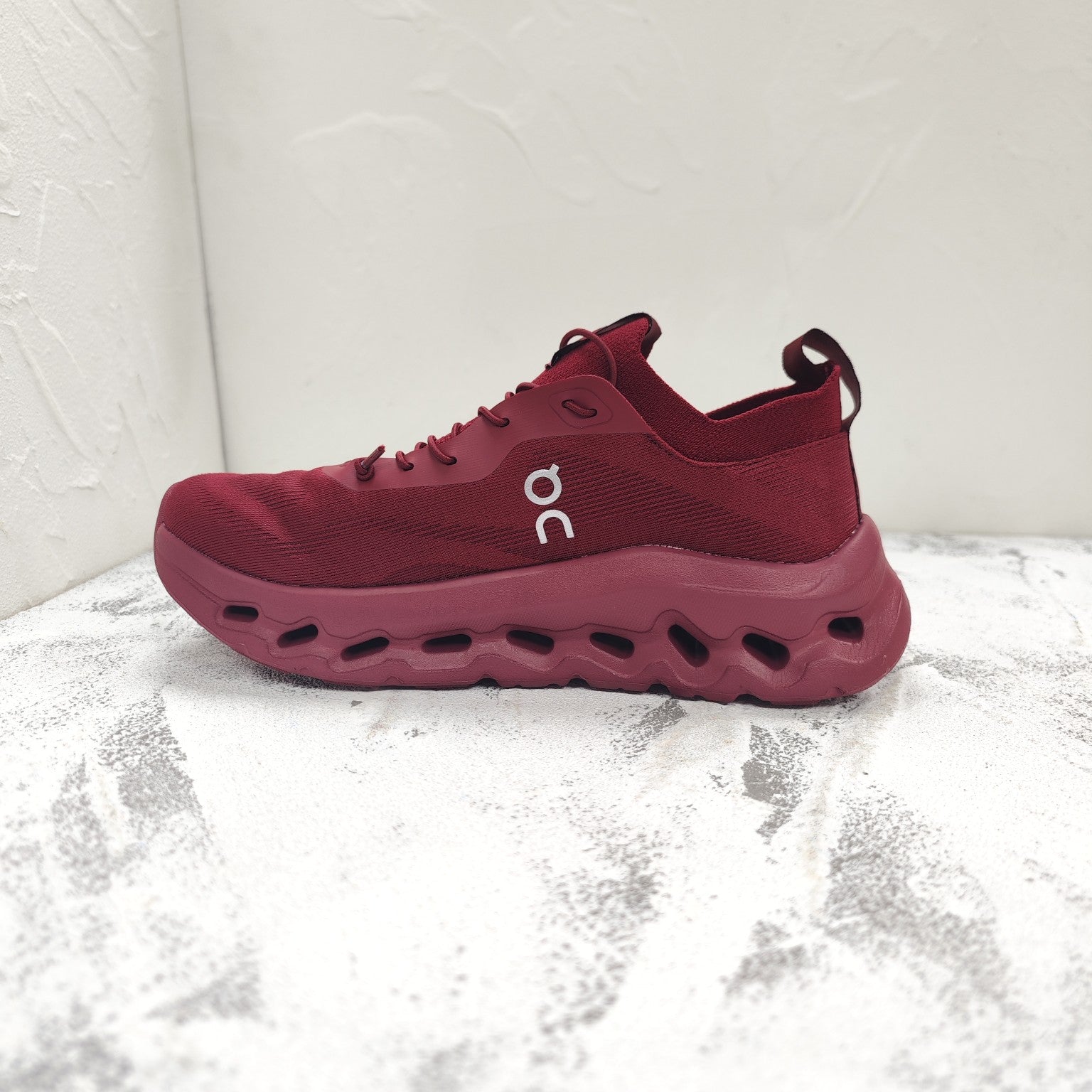 CLOUDTILT SNEAKER IN JAM RED RECYCLED POLYESTER、mysite、Cacoeks