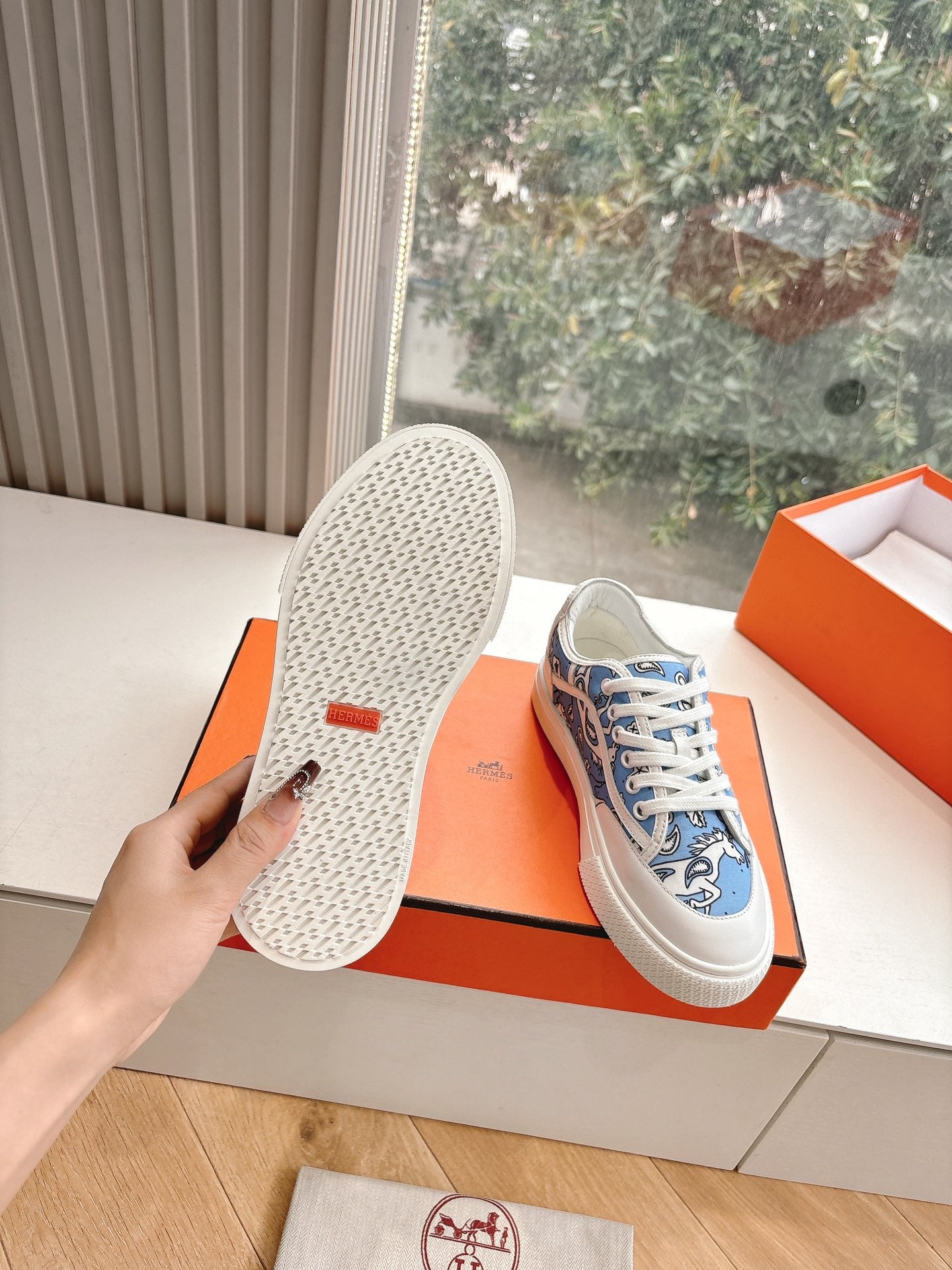 GET SNEAKER IN WHITE MIX CERULEAN BLUE MAXI CANVAS AND CALFSKIN、mysite、Cacoeks