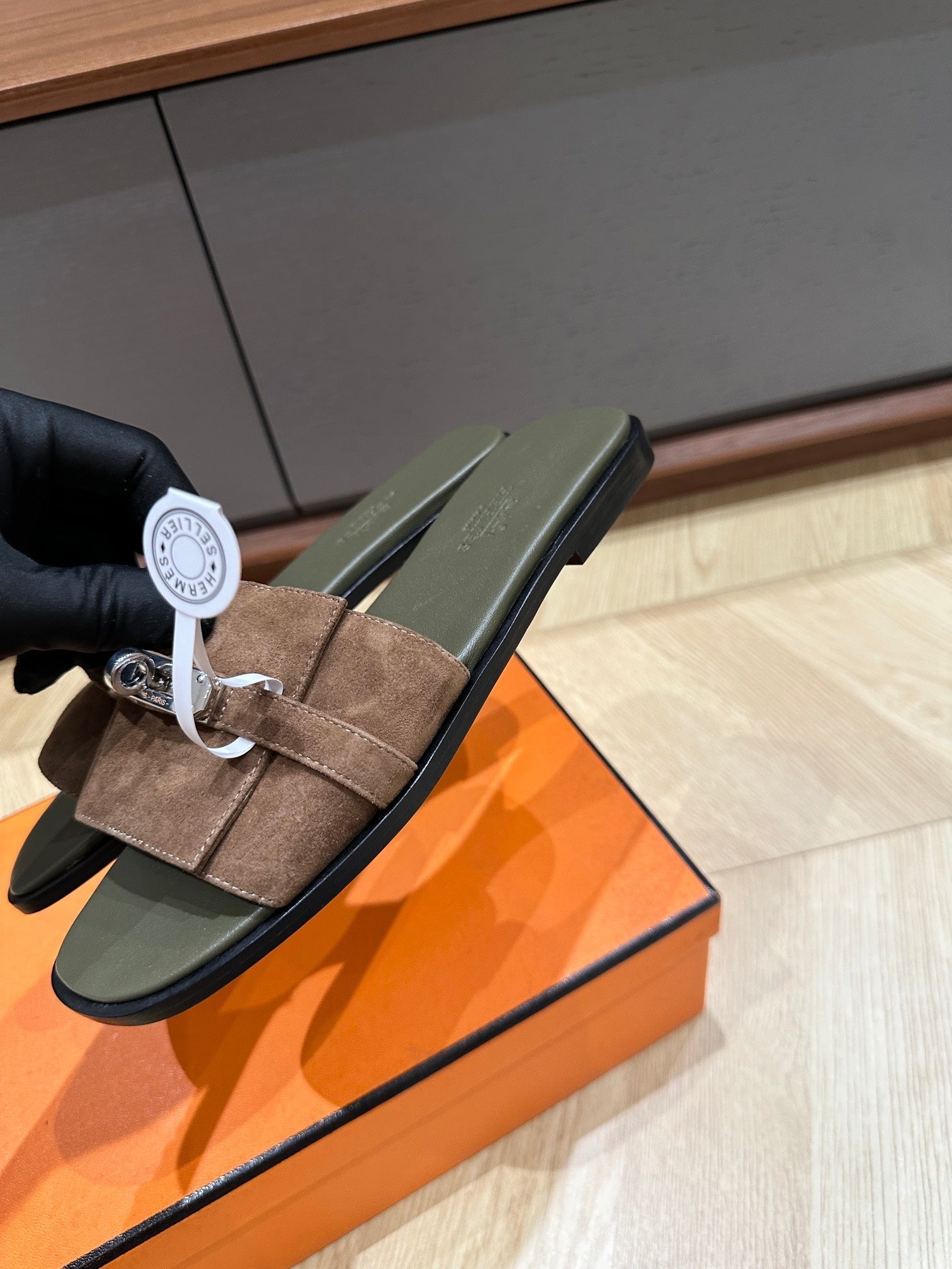 GABRIEL SANDAL LIGHT BROWN SUEDE、mysite、Cacoeks