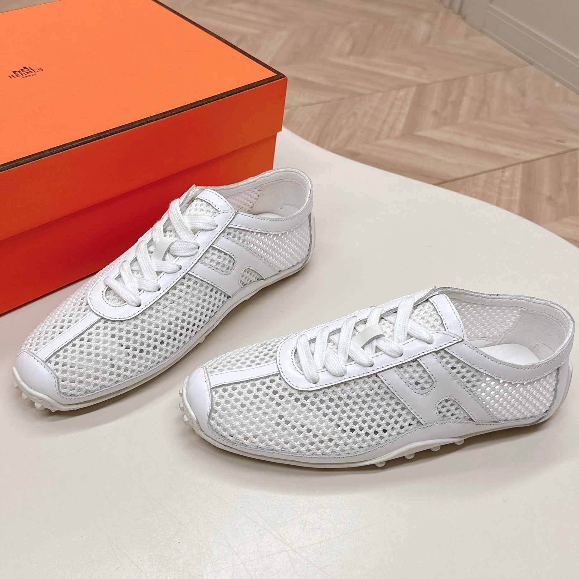 KIGA SNEAKER IN WHITE CROCHET KNIT AND CALFSKIN、mysite、Cacoeks