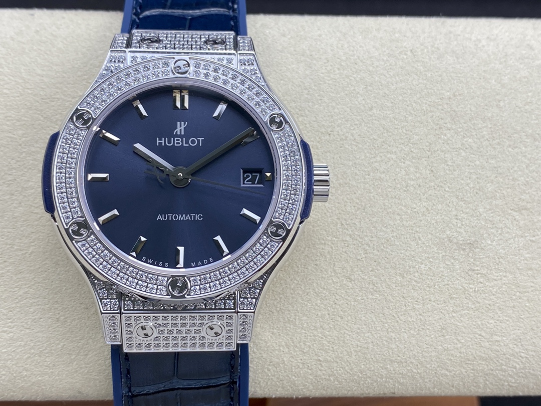511.NX.7170.LR Hublot Classic Fusion Diamond Automatic-fasswatch