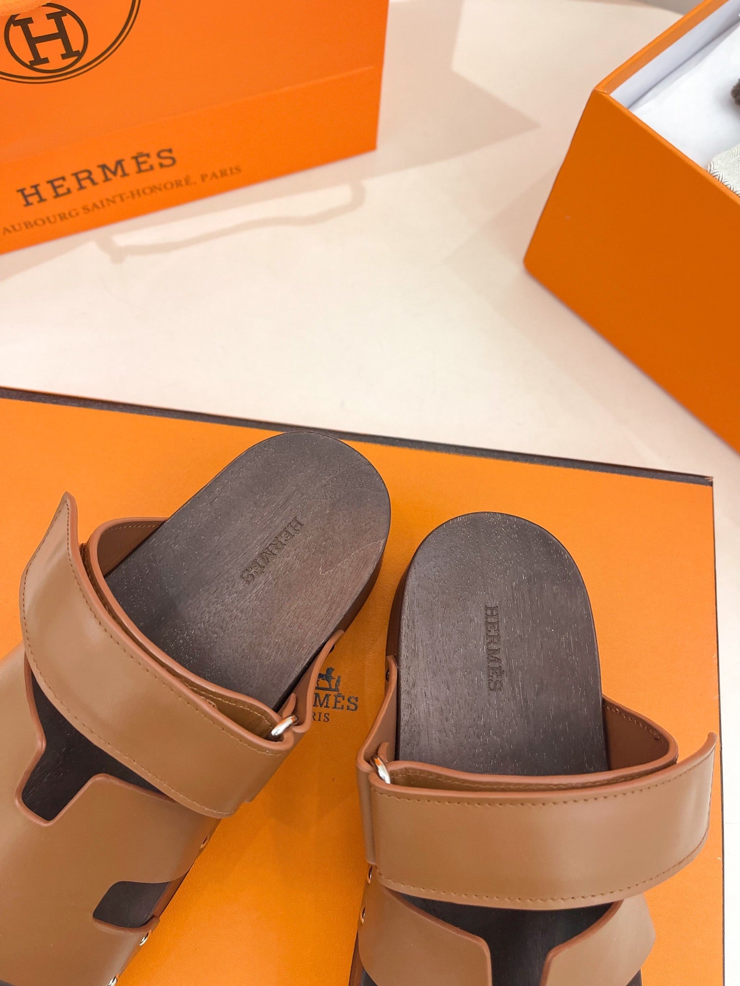 KOS CLOG IN BRONZE BROWN CALFSKIN、mysite、Cacoeks