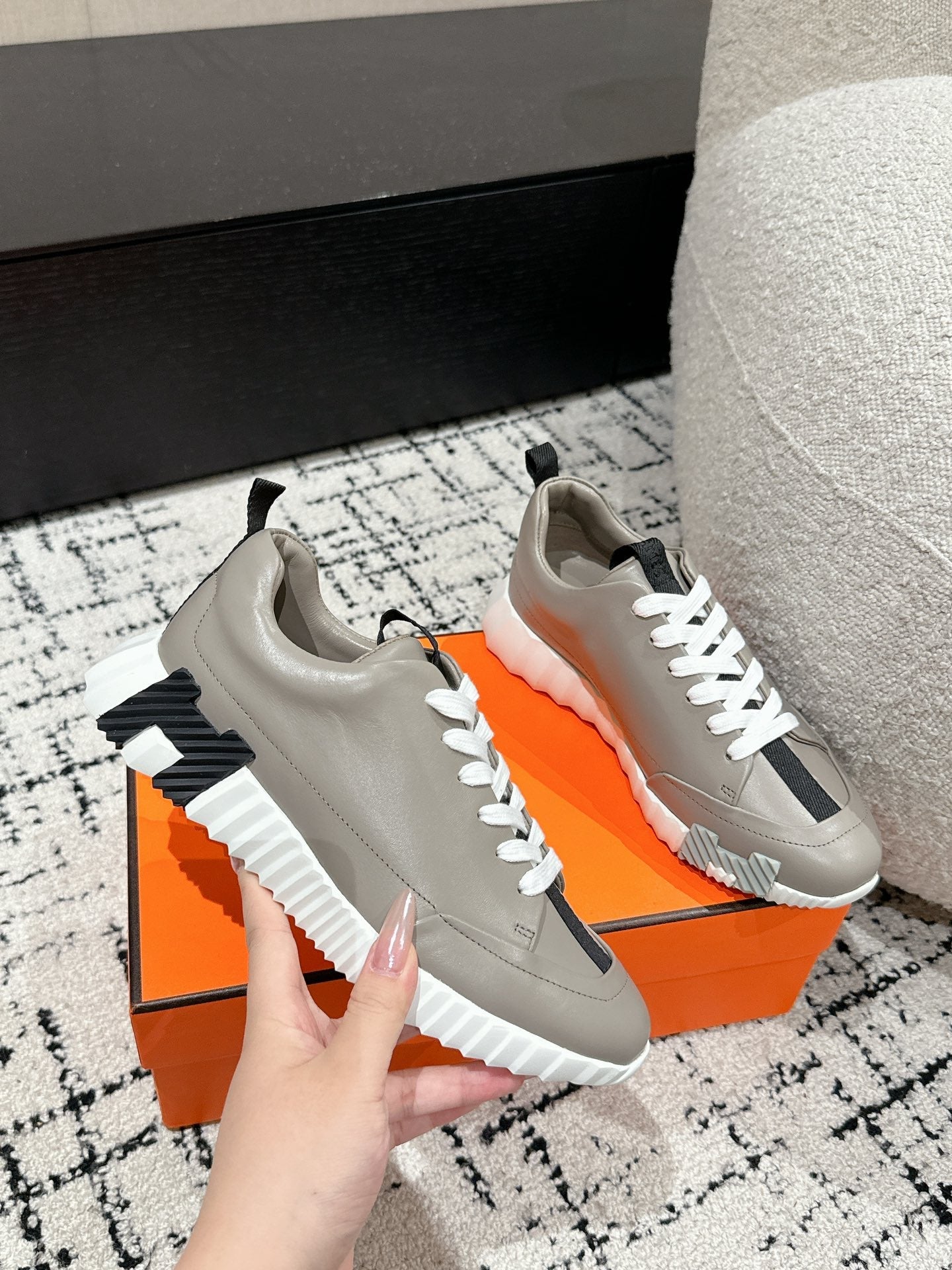 BOUNCING SNEAKER IN KHAKI BEIGE CALFSKIN、mysite、Cacoeks