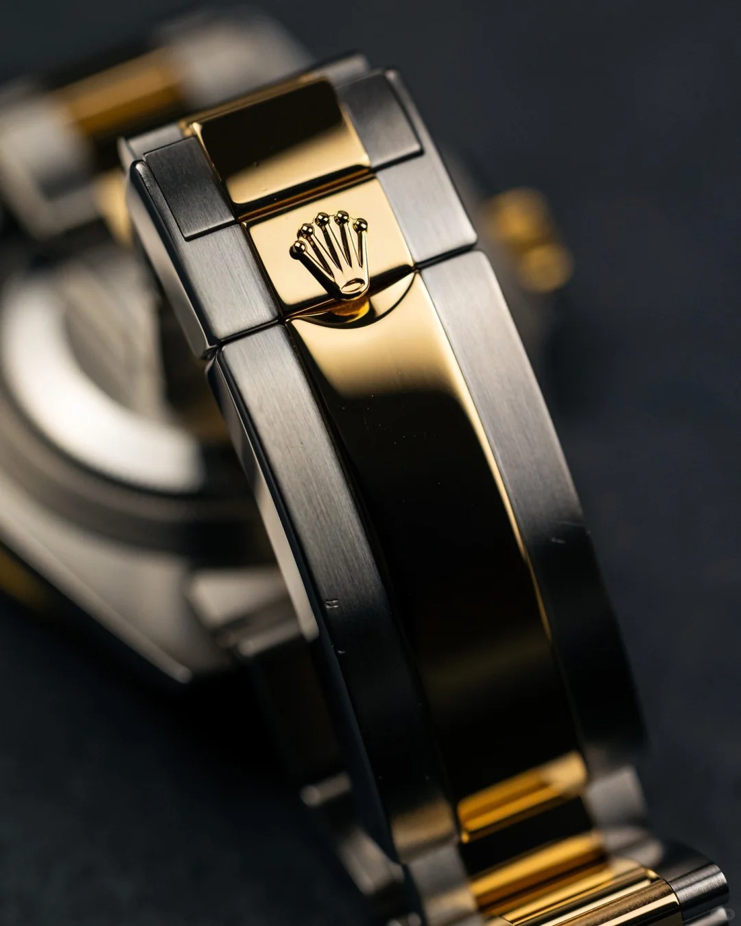 兼职  林炎: luxecystore