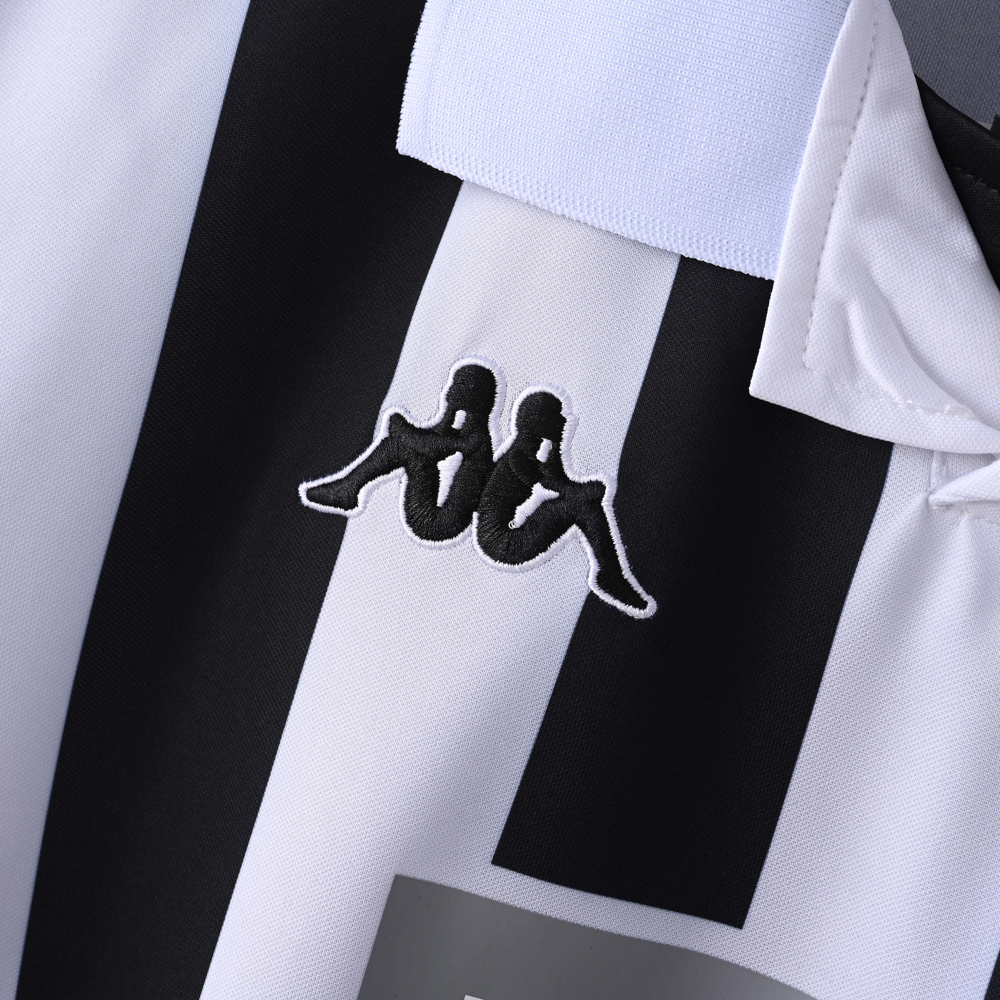 1999/2000 Retro Juventus Home Football Shirt 1:1 Thai Quality:football jersey mysite: unitedjerseyfootball 邓江浪:football