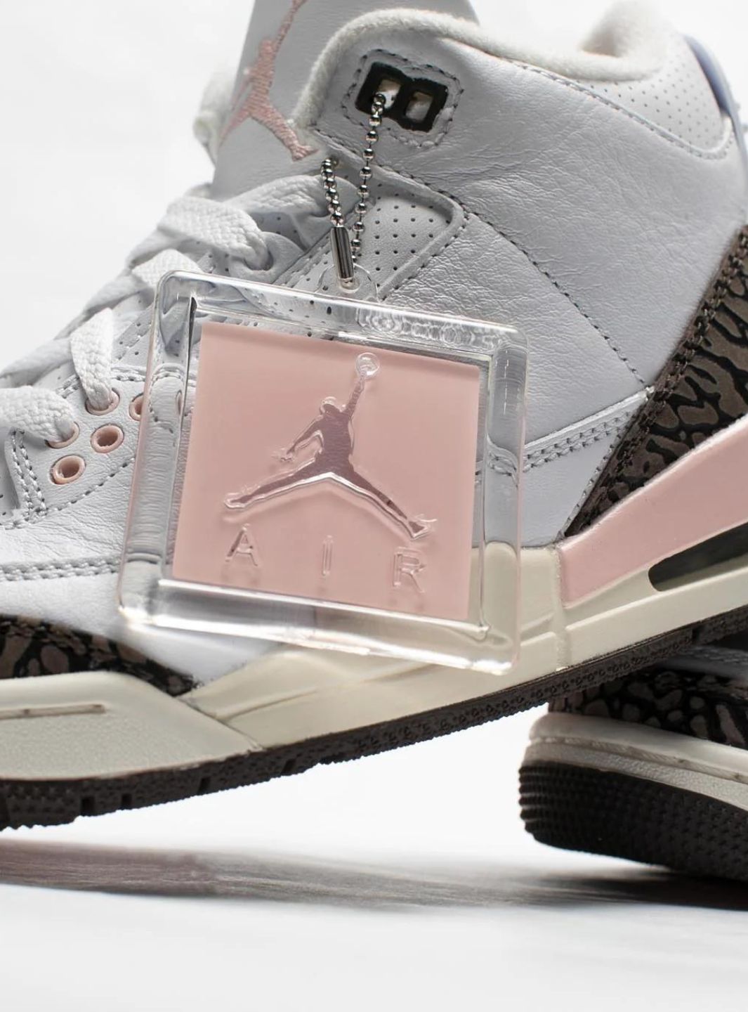 Air Jordan 3 Dark Mocha (Neapolitan)、JORDAN、Cacoeks