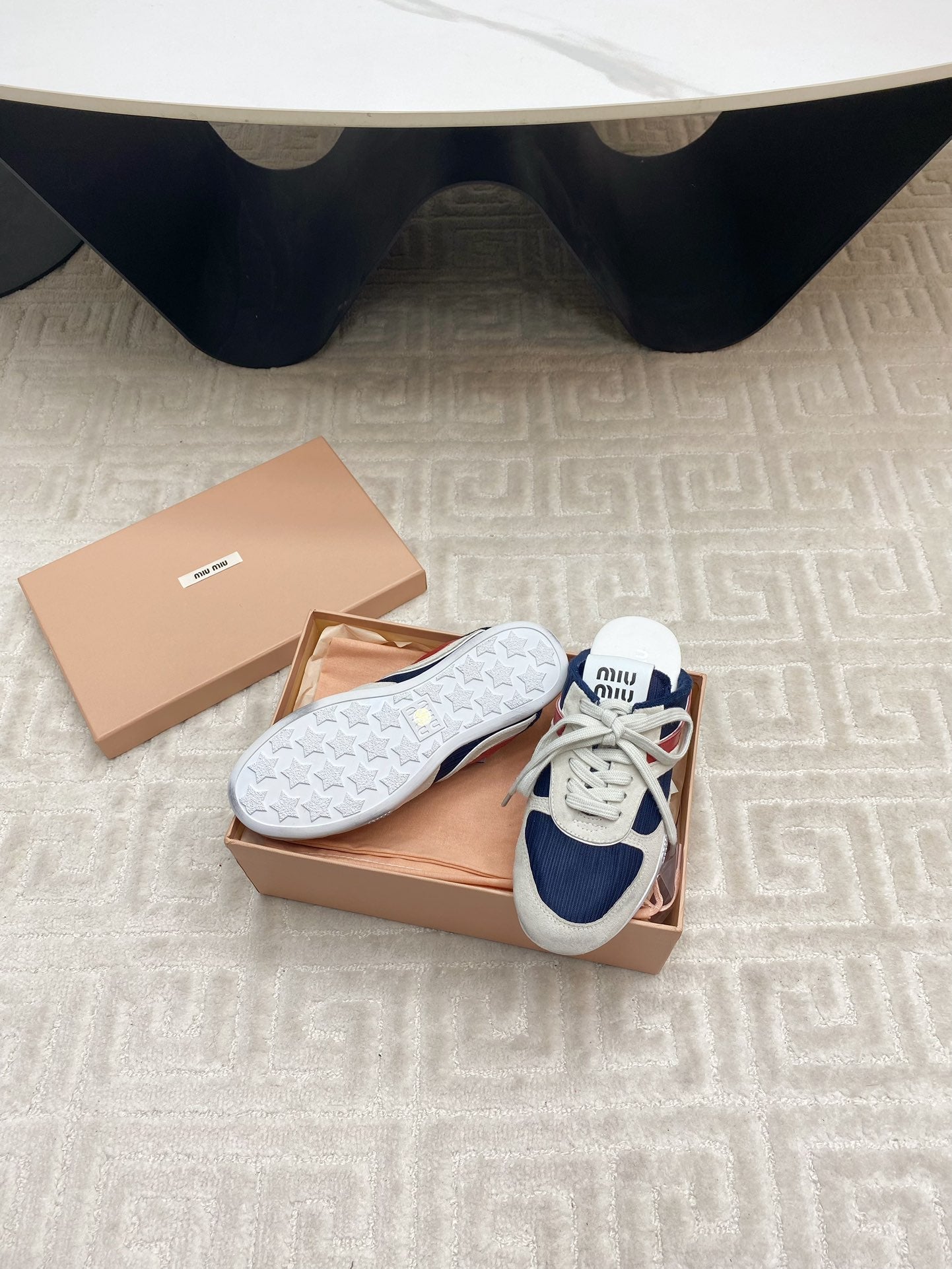 SNEAKER MULES IN NAVY MESH AND BEIGE SUEDE、mysite、Cacoeks