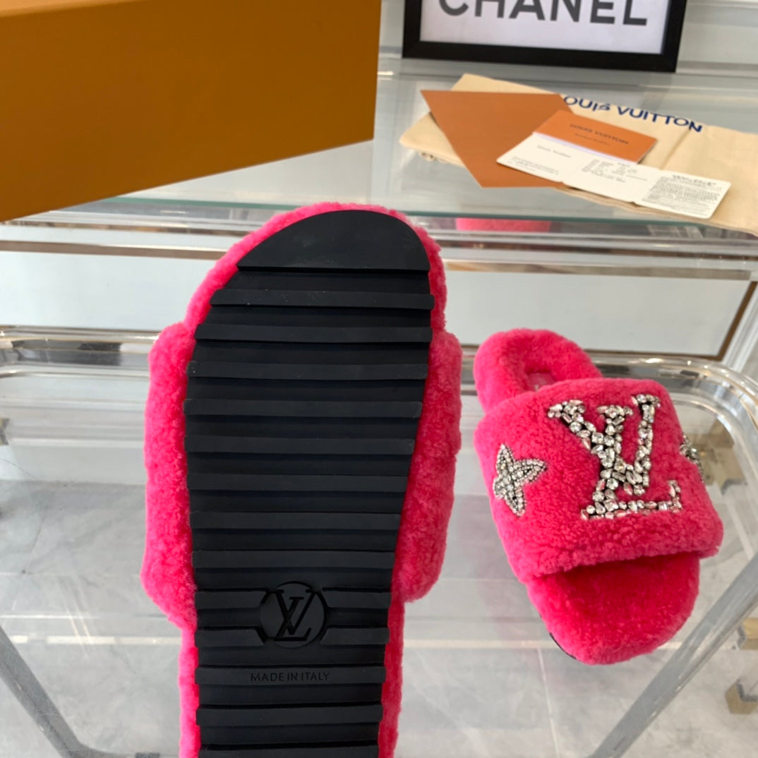 LV WOMEN'S PASEO FLAT SLIPPER IN DEEP PINK FLEECE、mysite、Cacoeks