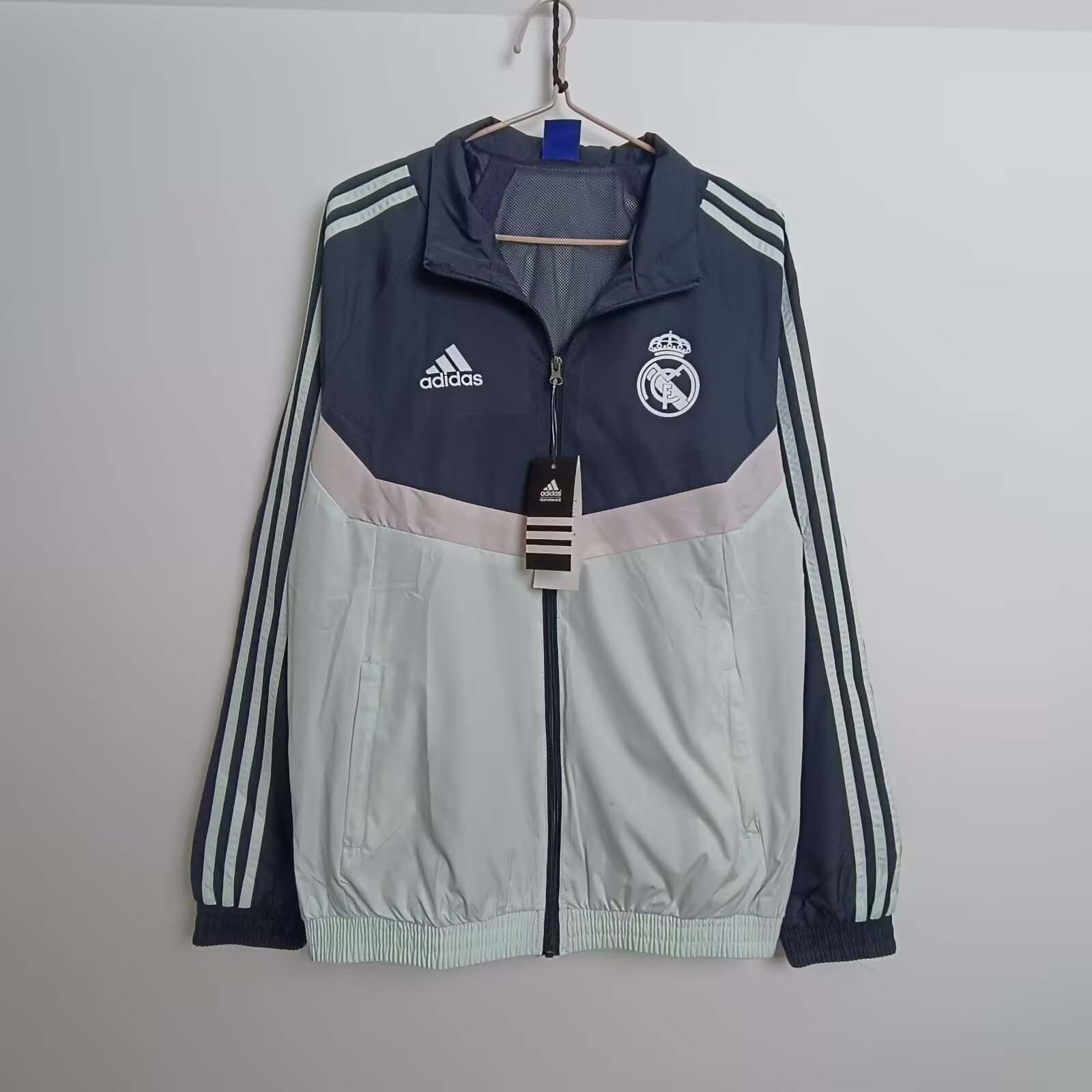 2024/2025 Real Madrid Windbreaker Light Green Soccer Jersey 1:1 Thai Quality:football jersey mysite: unitedjerseyfootball 邓江浪:football