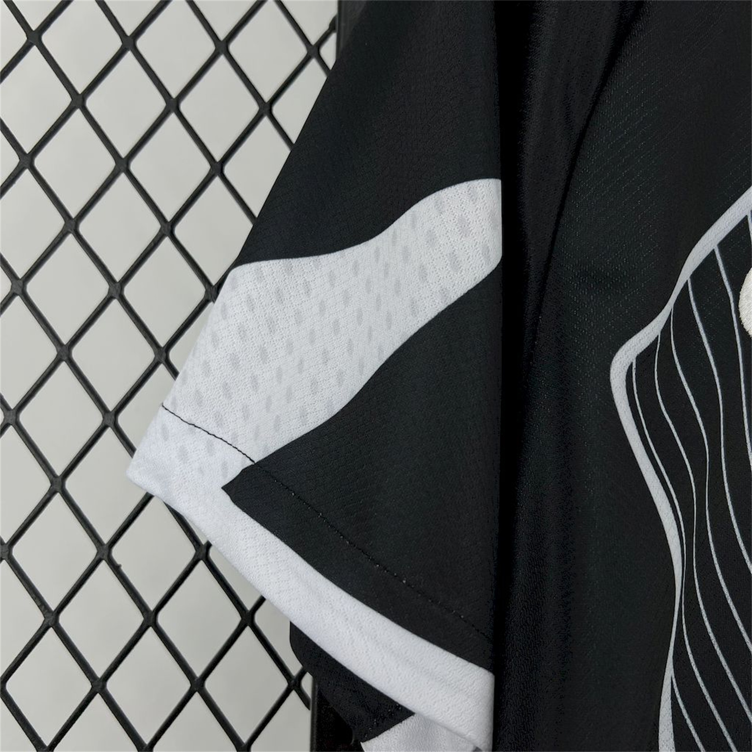 UltraTrikot-Barcelona 25-26 T90 White Lines Black Jersey - Fans Version