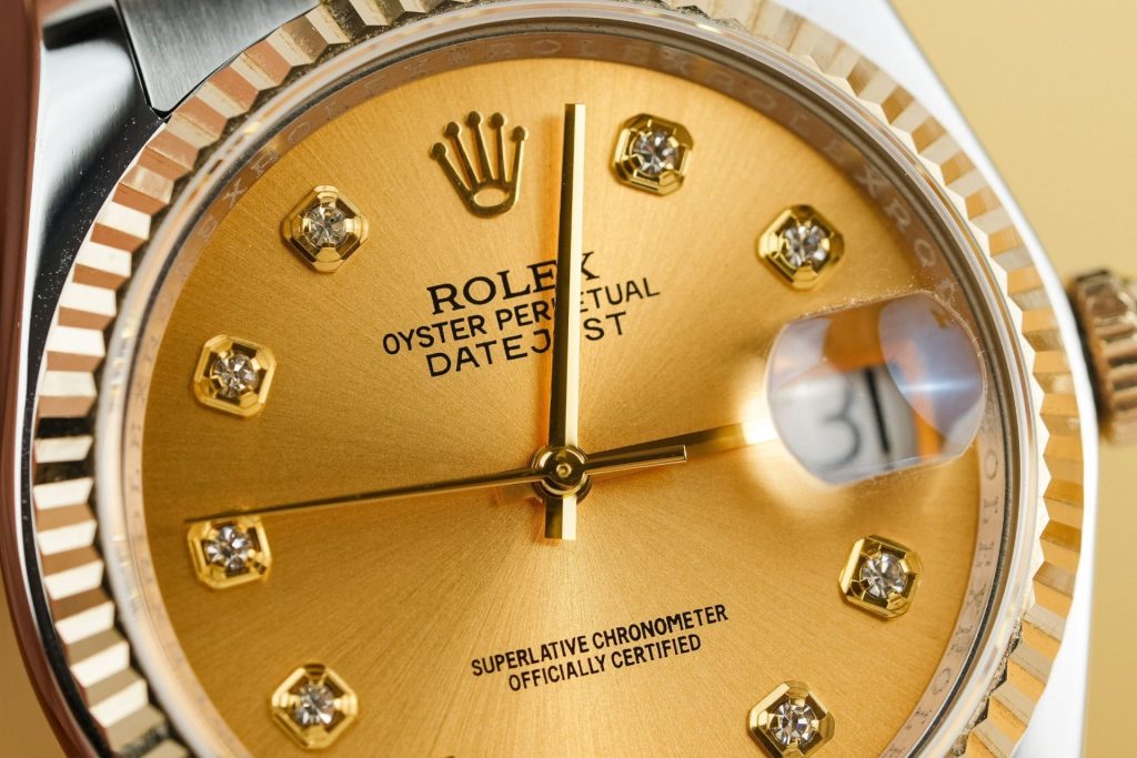 Đồng Hồ Rolex Nam Rep 11 DateJust 126233 Mặt Số Vàng Champagne Bọc Vàng Thật 36mm (2)
