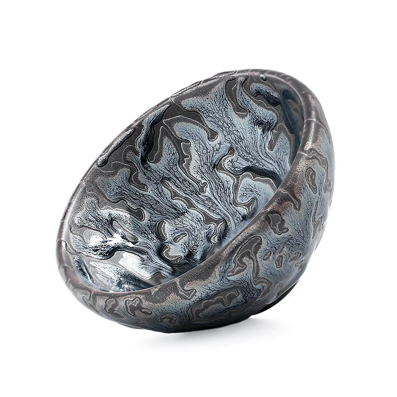 GEEK BAR-https://www.hot-toy.com/