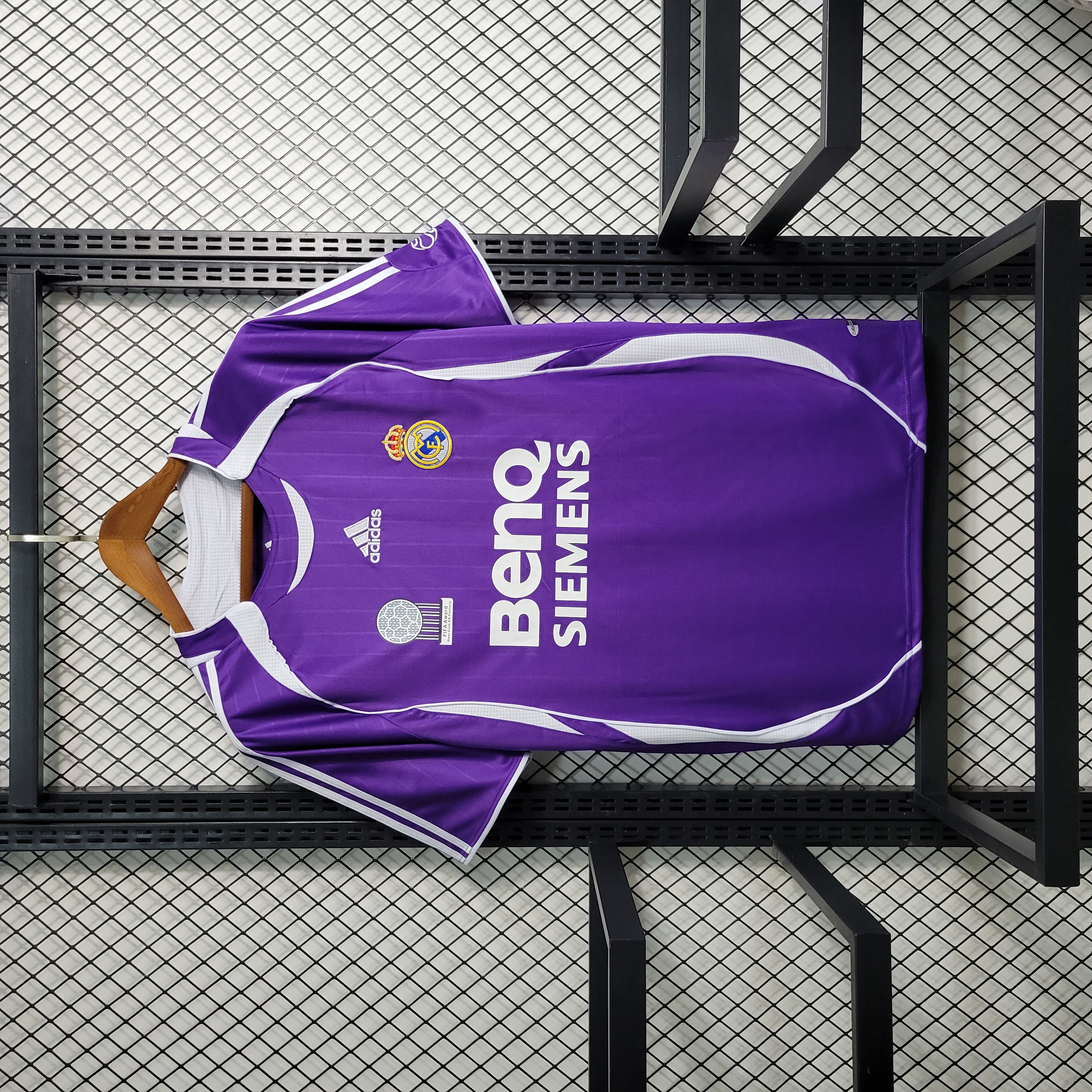 JerseysGala.com | Real Madrid Retro 06-07 Third Jersey -Customize Name, Number and Patch | Worldwide Shipping
