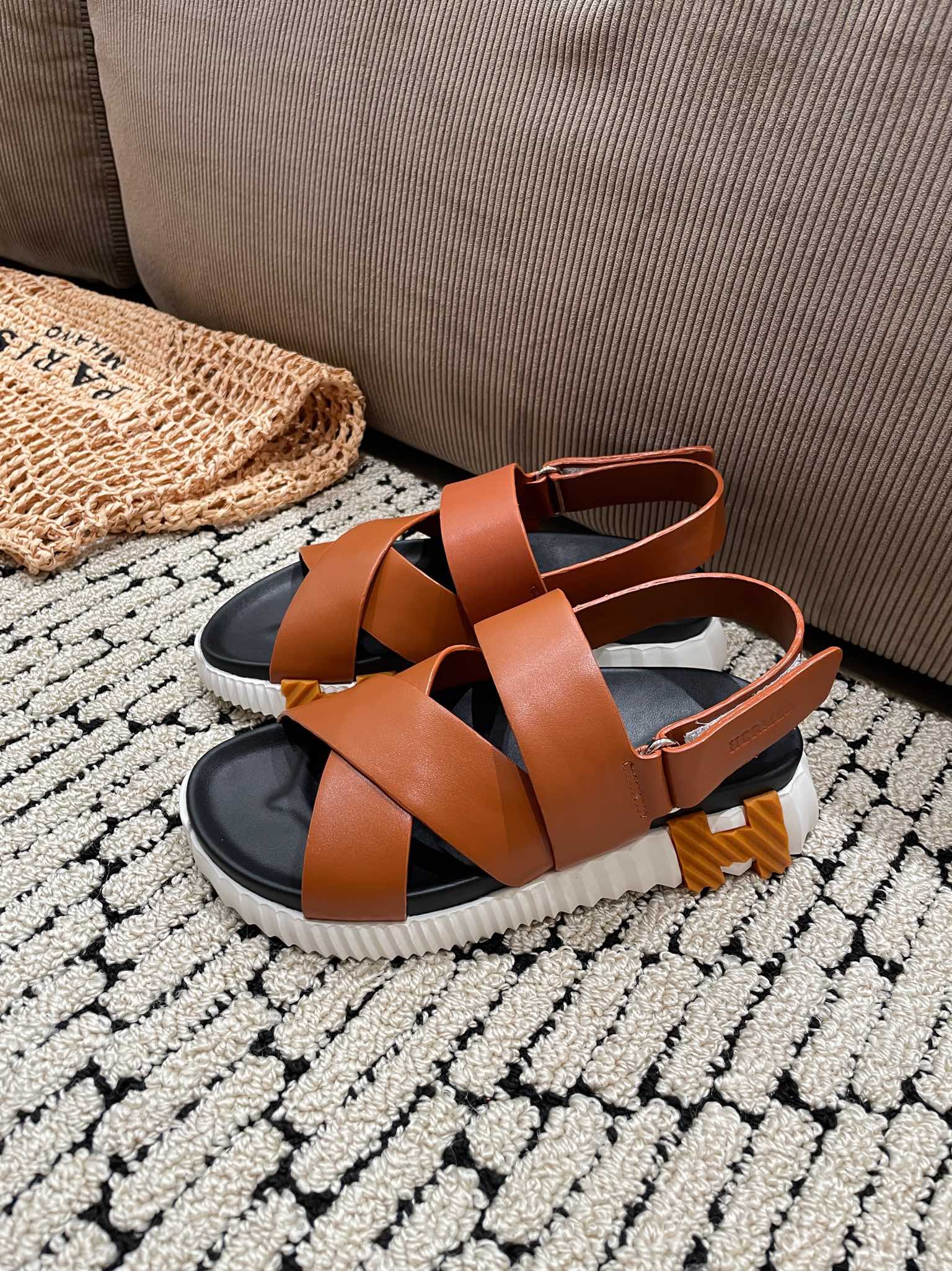 ELECTRIC SANDAL BLACK MIX CARAMEL CALFSKIN、mysite、Cacoeks