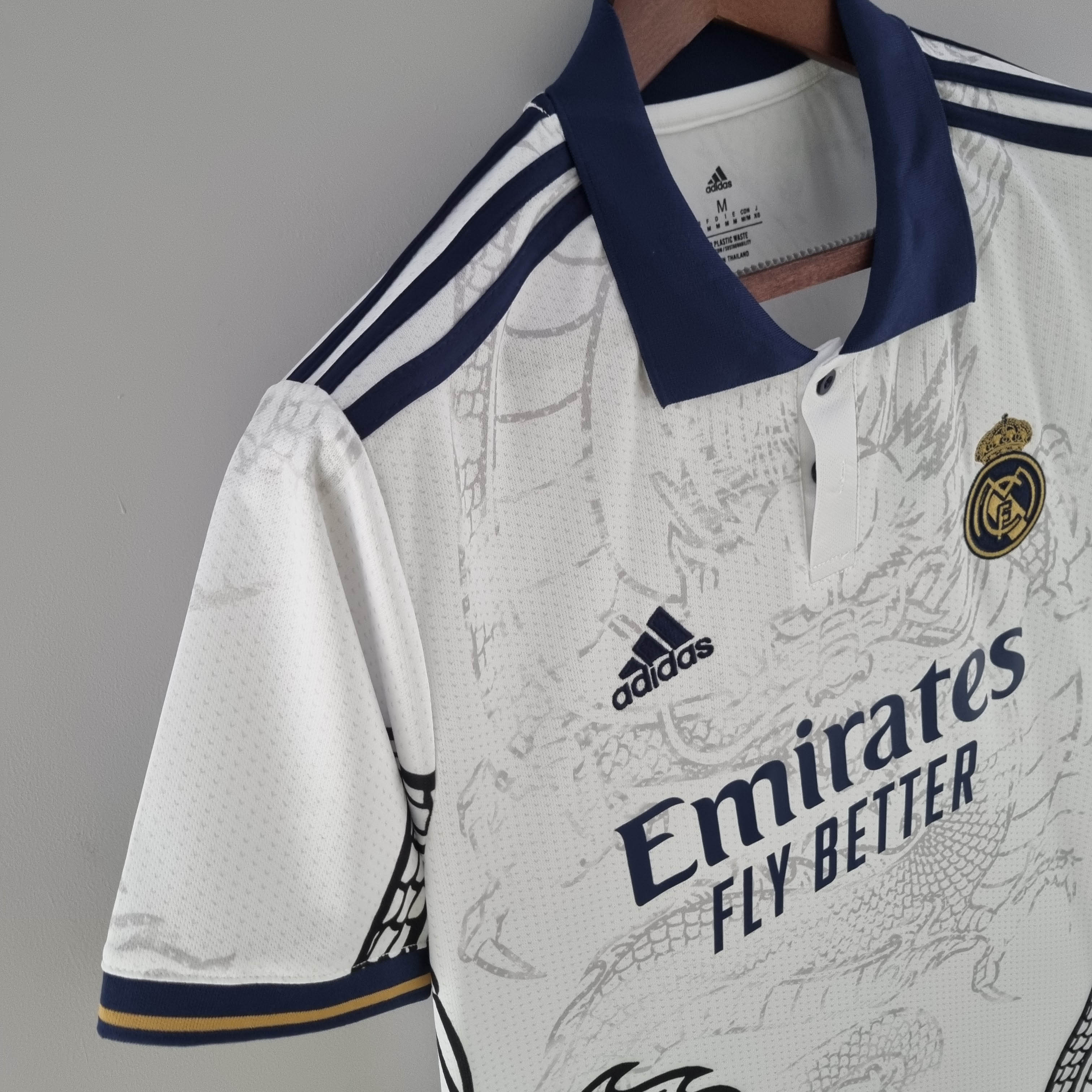 2022/2023 Real Madrid Chinese Dragon Football Shirt White:football jersey mysite: unitedjerseyfootball 邓江浪:football