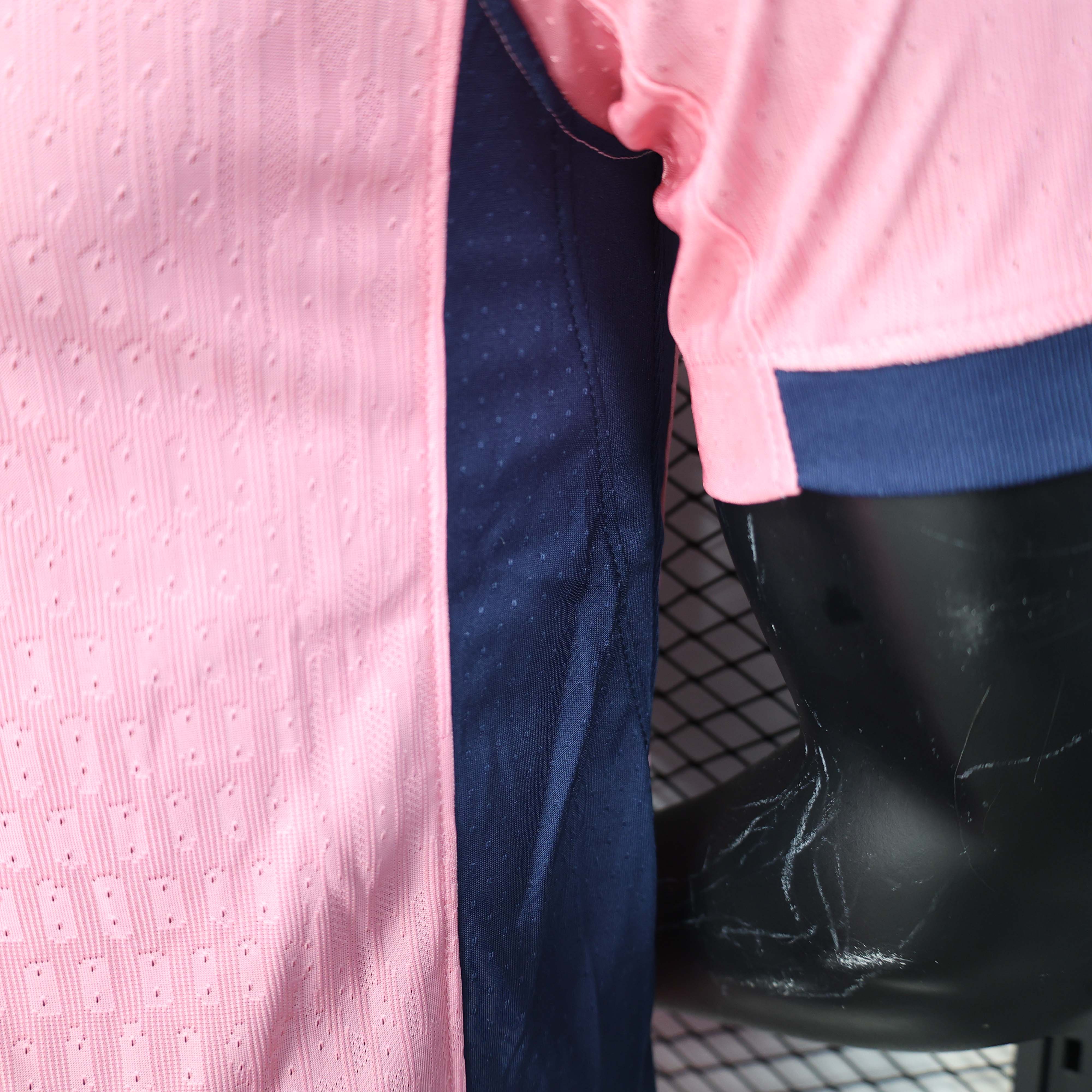 2025/2026 Player Version Barcelona Special Edition Pink Football Shirt 1:1 Thai Quality:football jersey mysite: unitedjerseyfootball 邓江浪:football