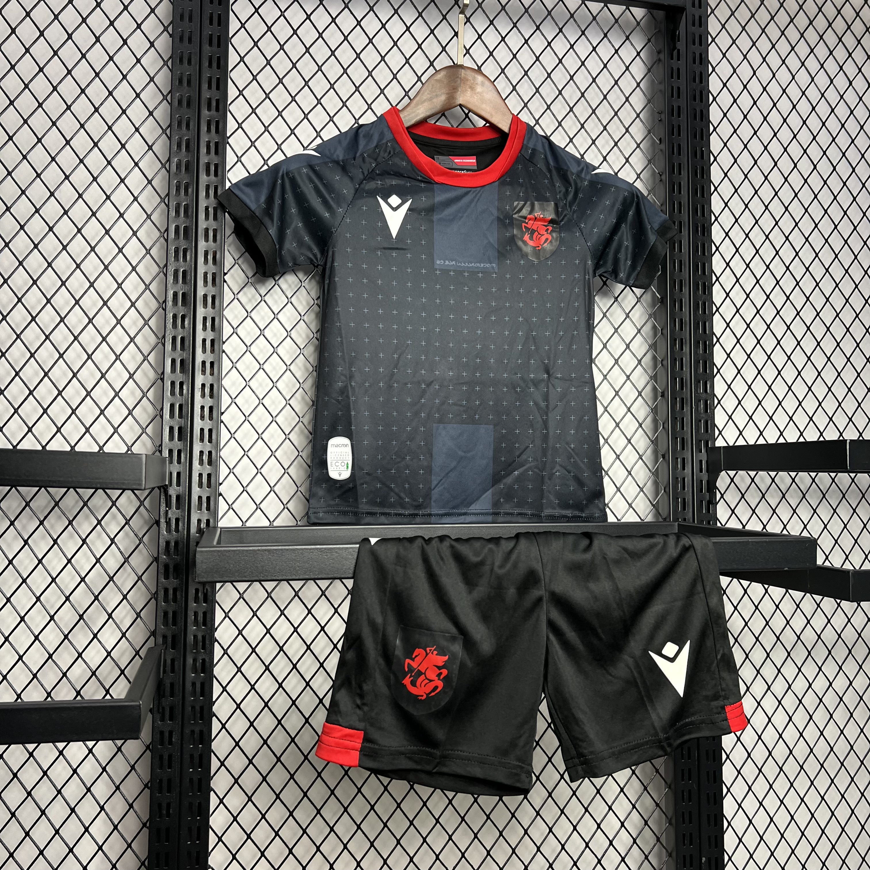 ManixJersey.com | Georgia 2024 Away Kids Kit -Customize Name, Number and Patch | Worldwide Shipping