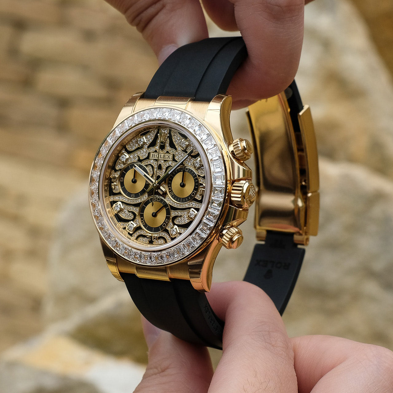 兼职  林炎: luxecystore