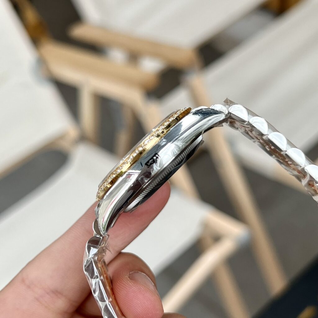 Đồng Hồ Rolex DateJust 126283RBR Mặt Lá Cọ Màu Vàng Fake 11 36-41mm (1)