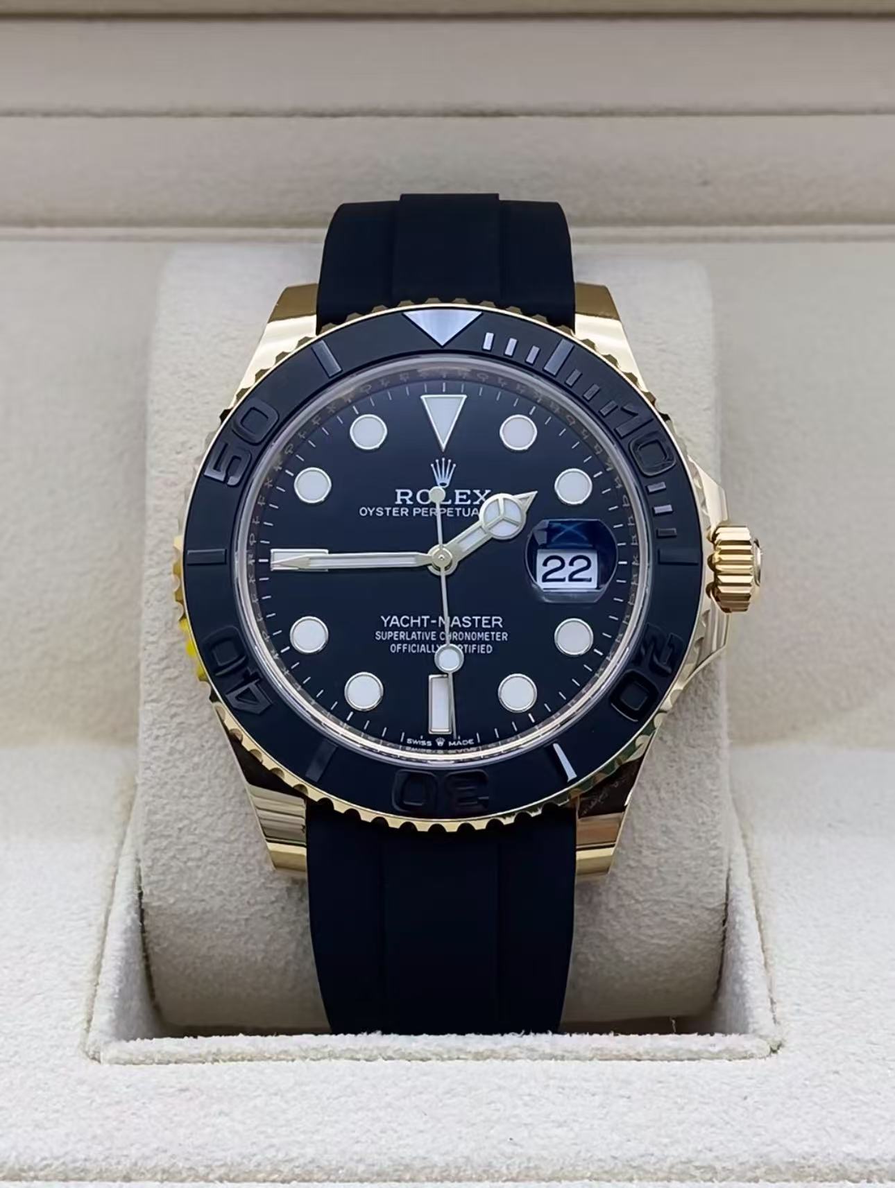 Rolex Yacht Master 18k Yellow Gold Super CloneSwiss Replica Watch OysterFlex Rubber Strap Ref 226658-3235 Swiss Movement