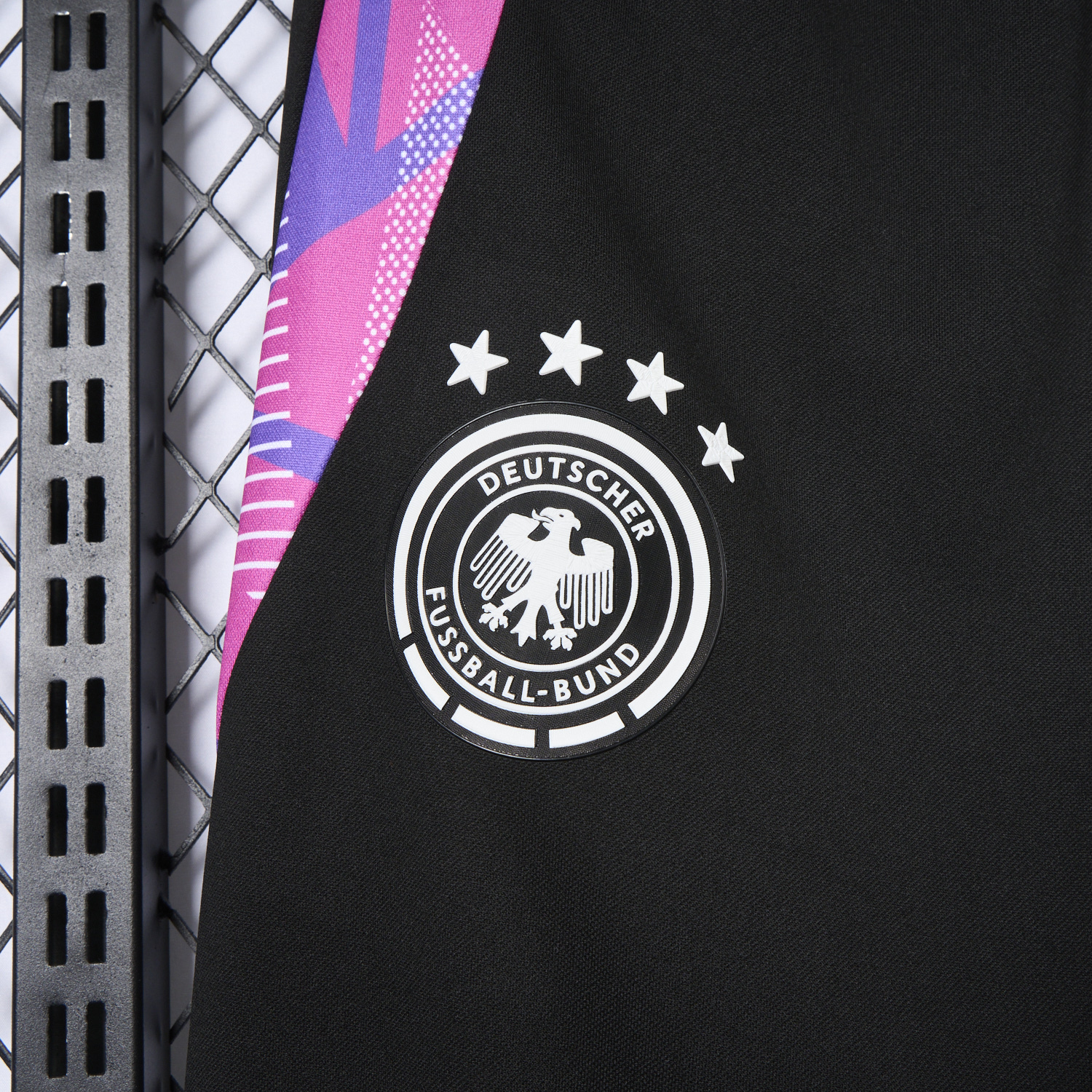 foot-Germany 24-25 Black Training Pants - Player Version