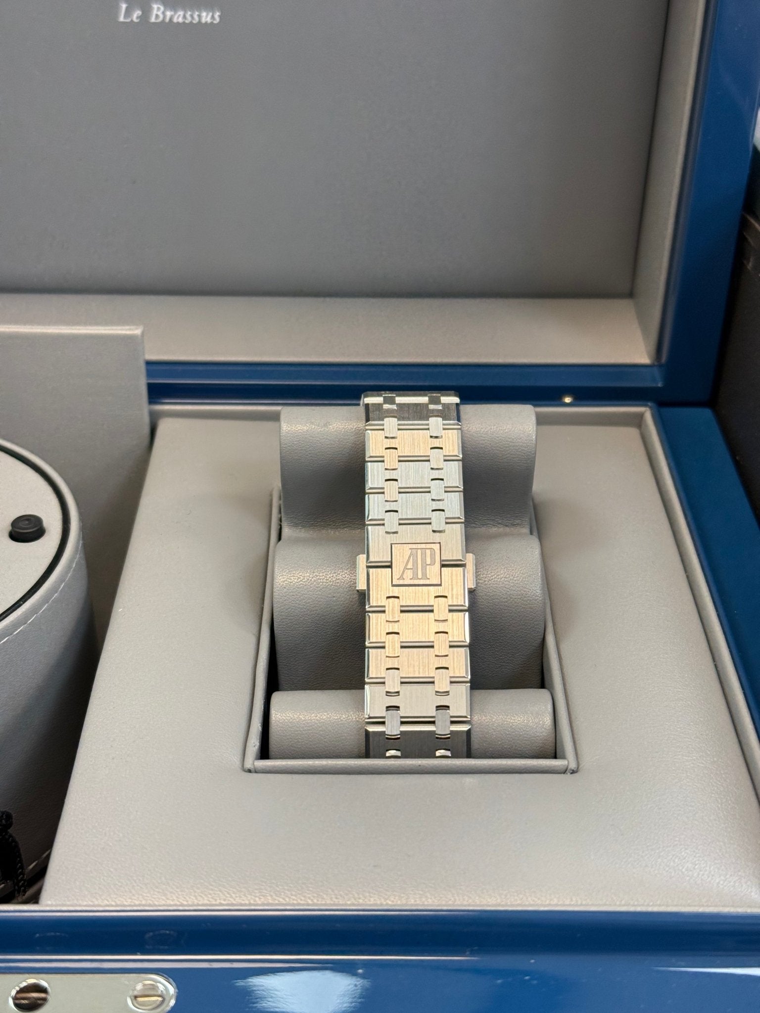 Watch 4