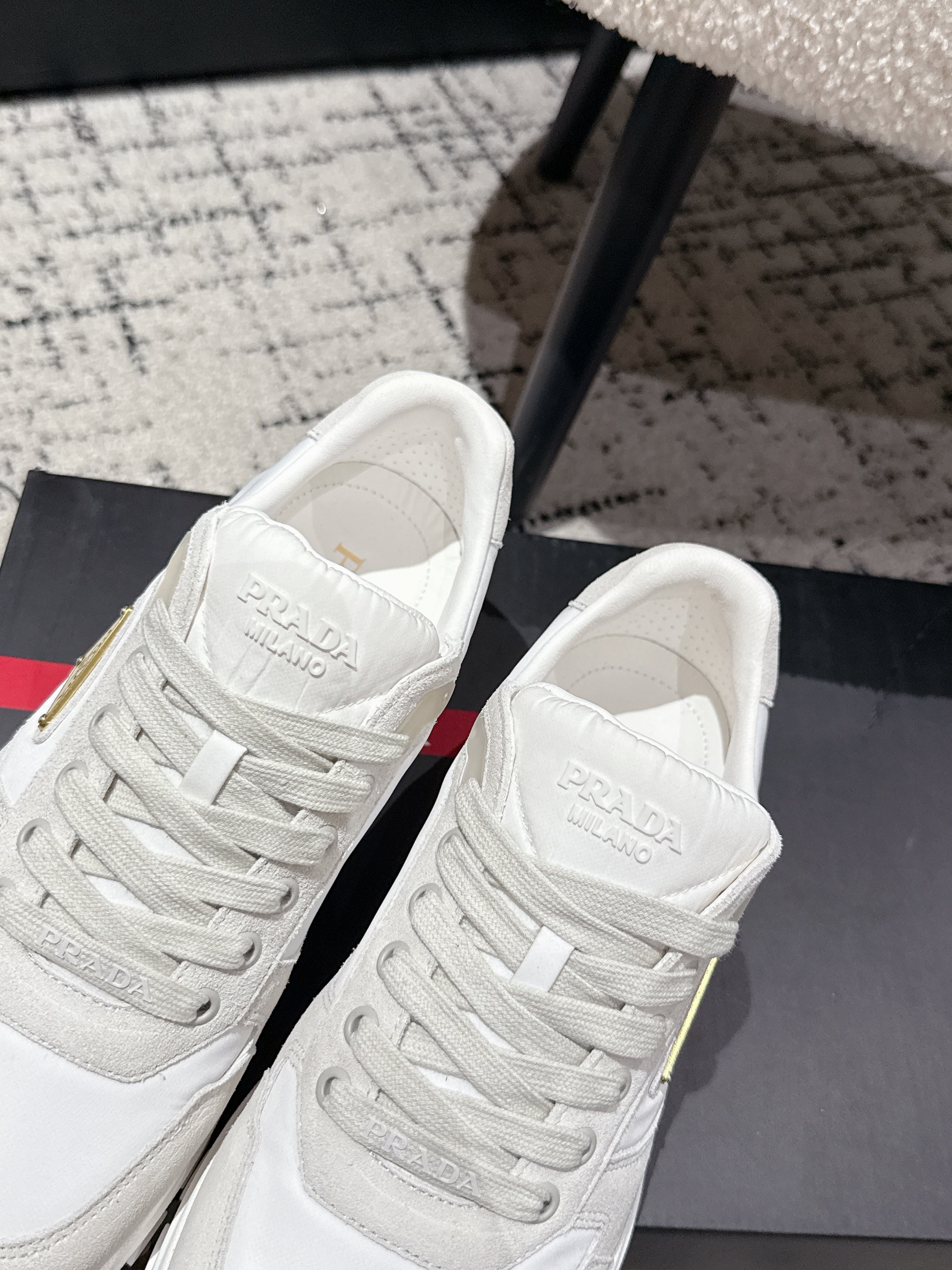 PRADA 25S MEN SNEAKERS LOGO IN WHITE NUBUCK AND CANVAS、mysite、Cacoeks