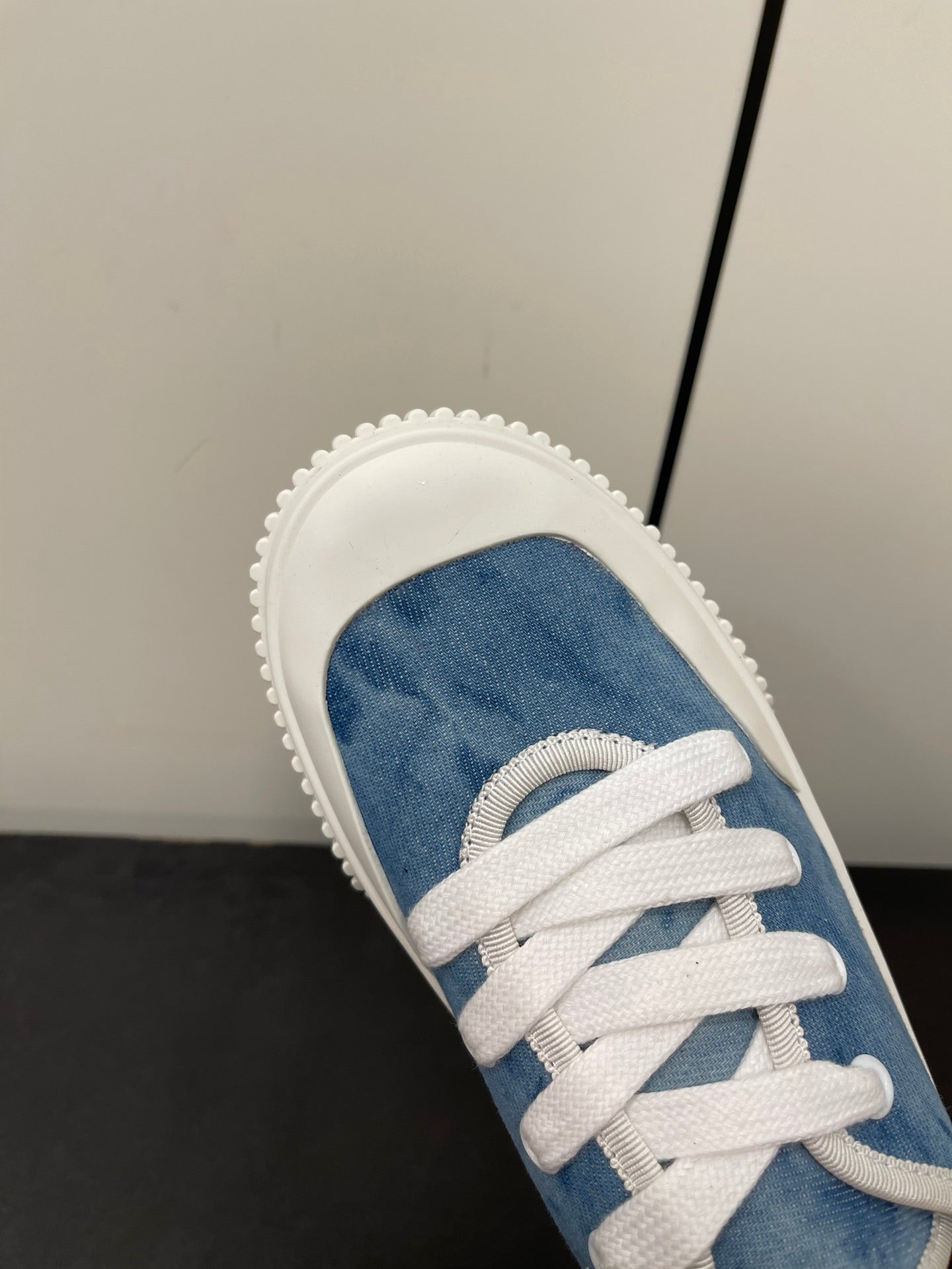 LP CLASSIC BISCUIT SNEAKER SKY CALFSKIN、mysite、Cacoeks