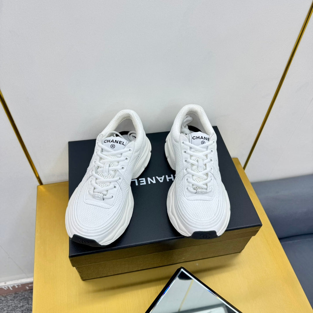 DAD SNEAKER IN WHITE SUEDE AND BREATHABLE MESH、mysite、Cacoeks