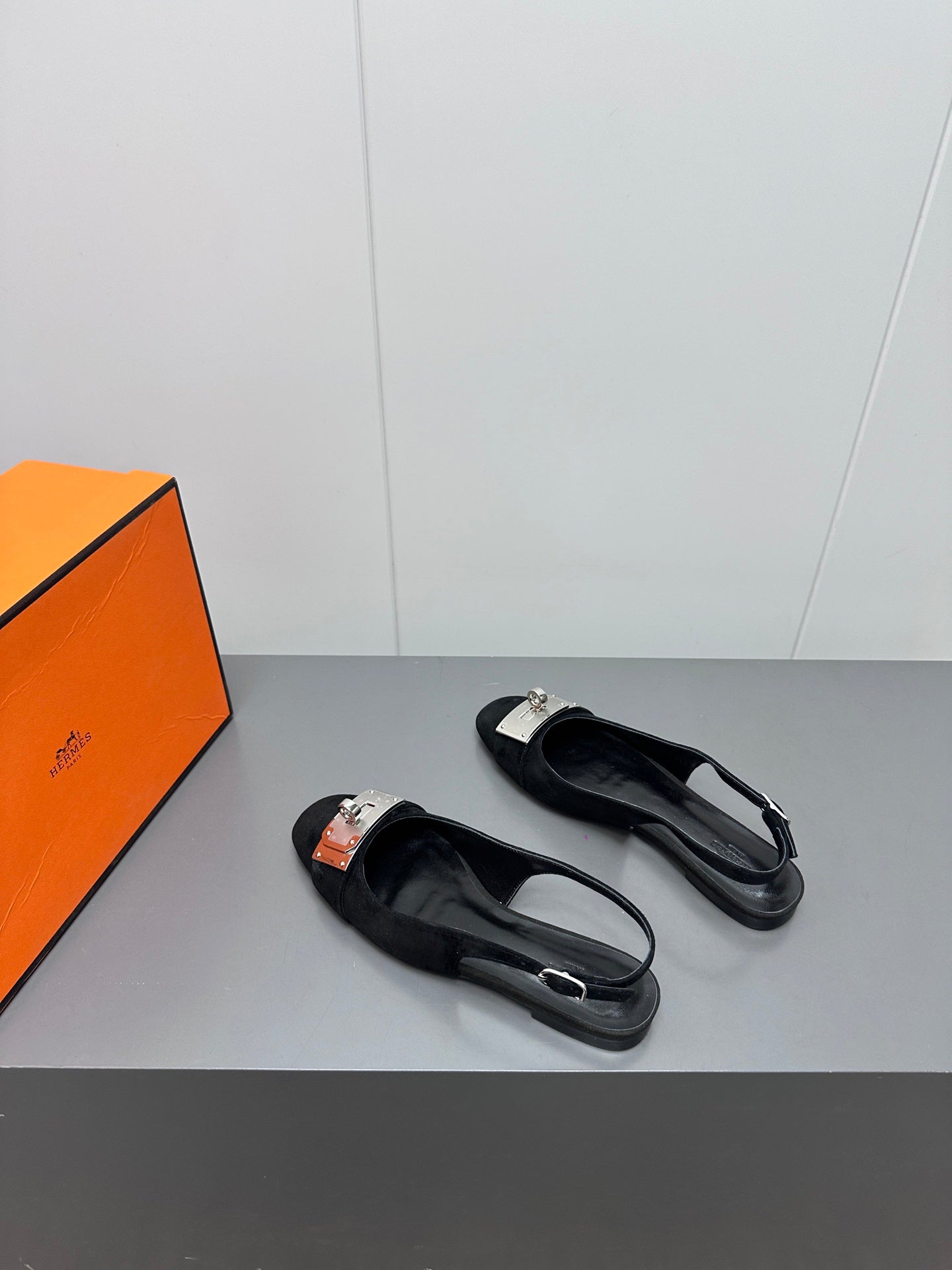 INNOCENTE SLINGBACK IN BLACK SUEDE、mysite、Cacoeks