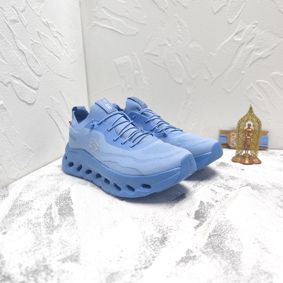 CLOUDTILT SNEAKER IN CORNFLOWER BLUE RECYCLED POLYESTER、mysite、Cacoeks