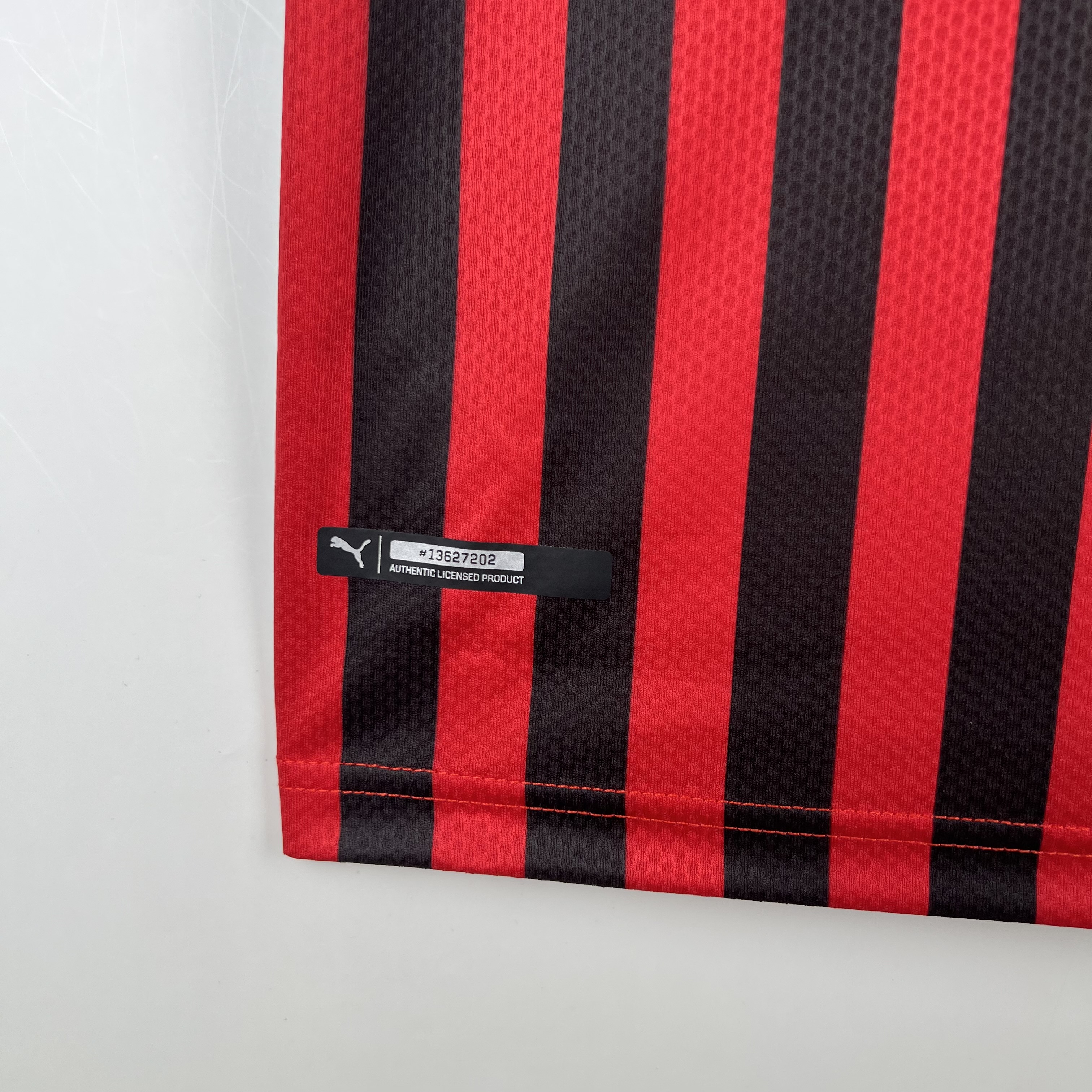 ManixJersey.com | Retro AC Milan 2019-20 Home Stadium Jersey -Customize Name, Number and Patch | Worldwide Shipping