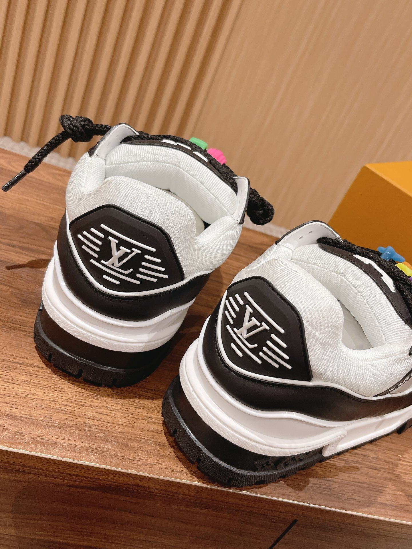 LV Trainer Maxi Sneaker White Mix Black Calfskin、mysite、Cacoeks