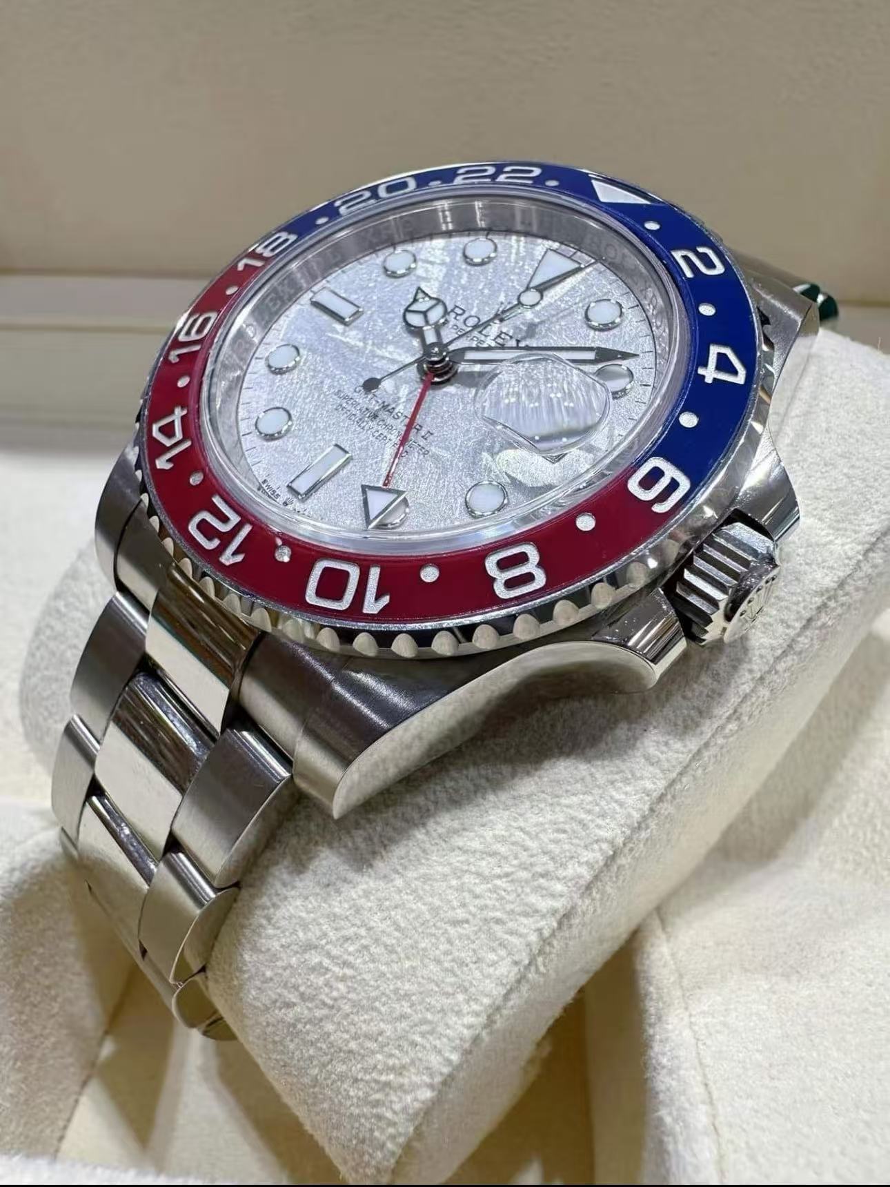 Rolex GMT Master II Pepsi SuperClone Swiss Replica Watch RefM126719BLRO 3285 Swiss Movement